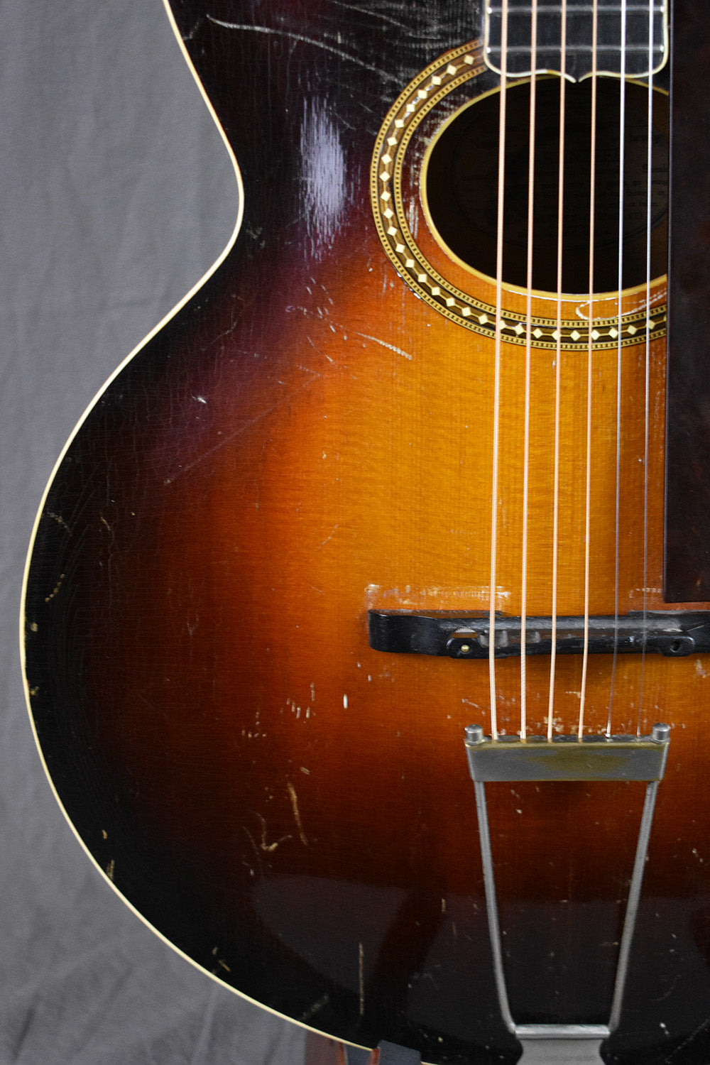1928 Gibson L-4
