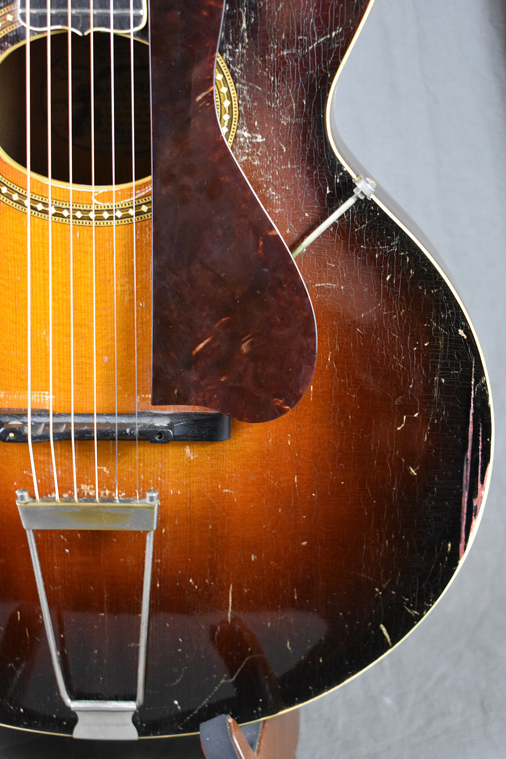 1928 Gibson L-4