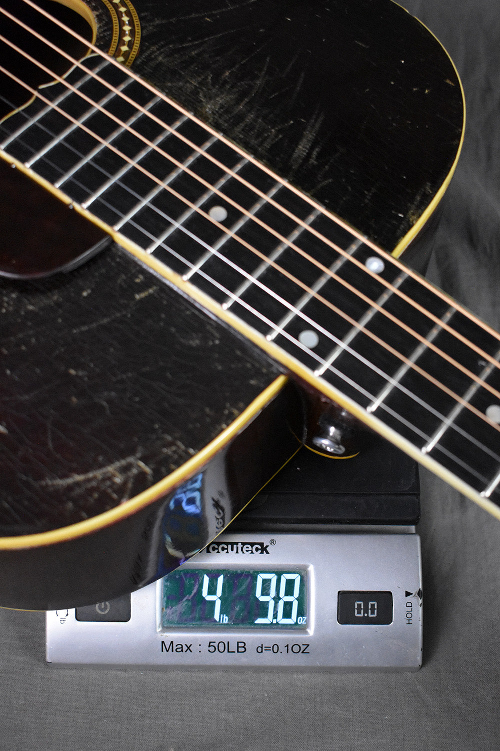 1928 Gibson L-4