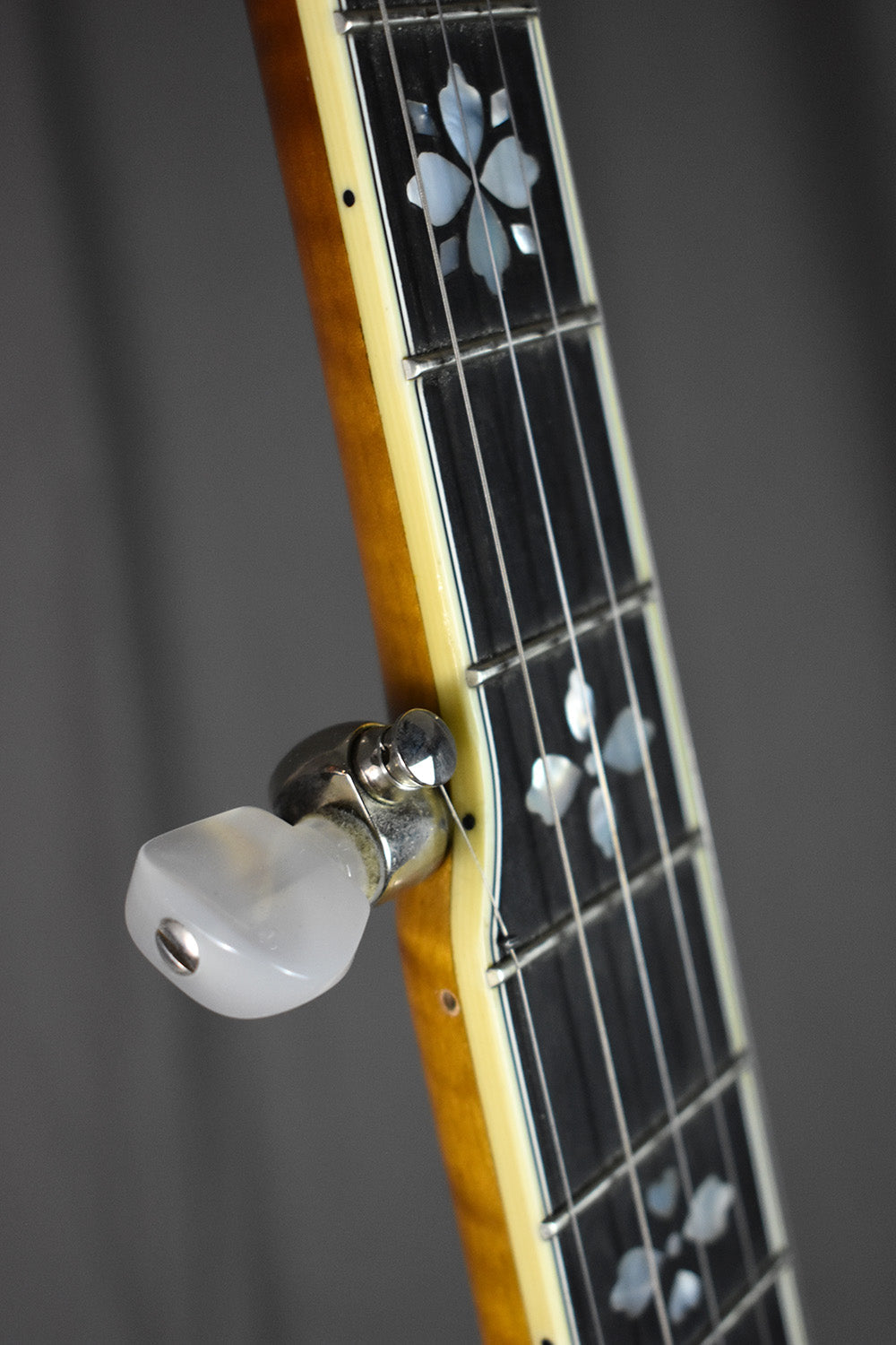Late-‘30s Gibson TB-00 5-String Mastertone Conversion