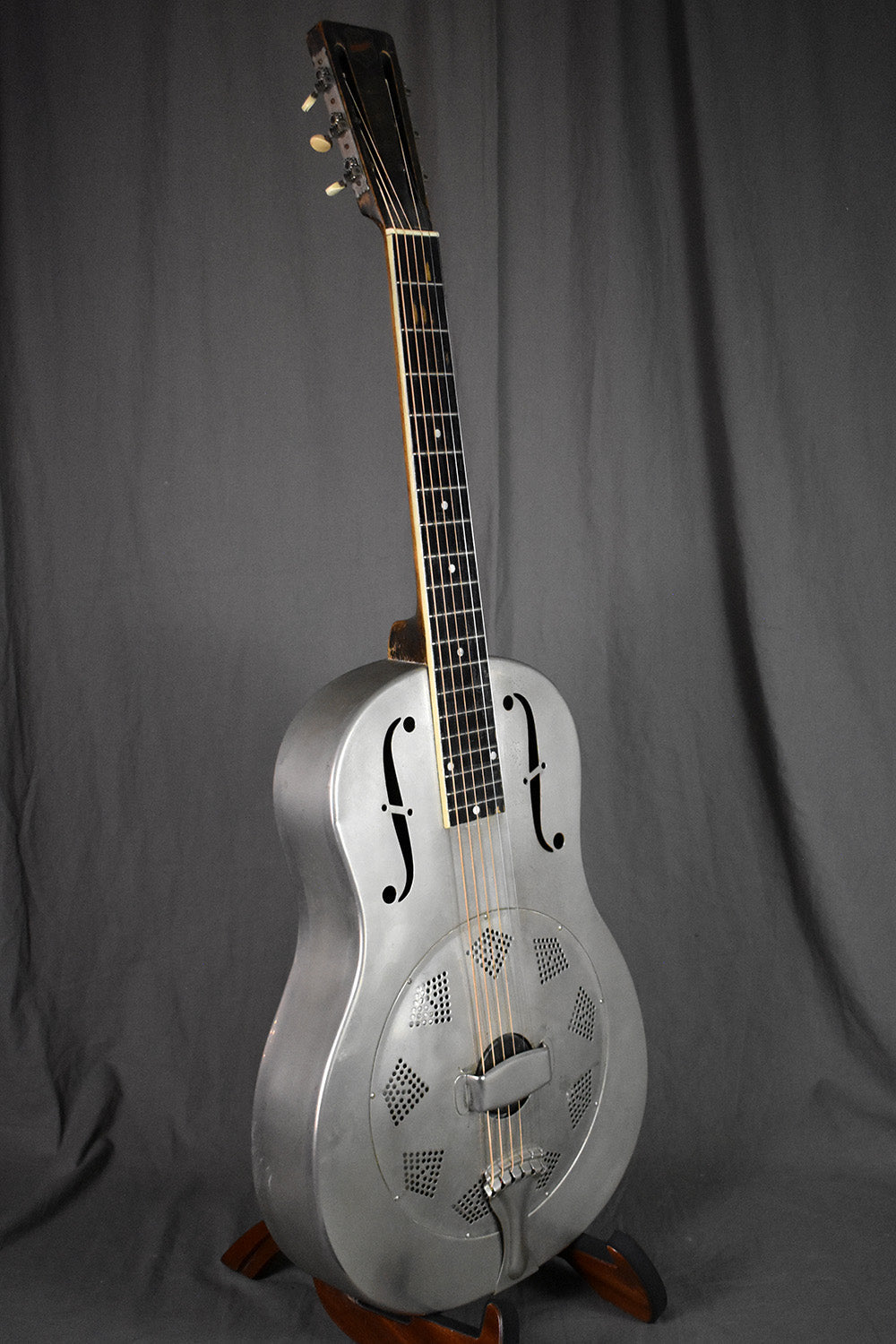1930-33 National Style 0 owned by Norman Blake