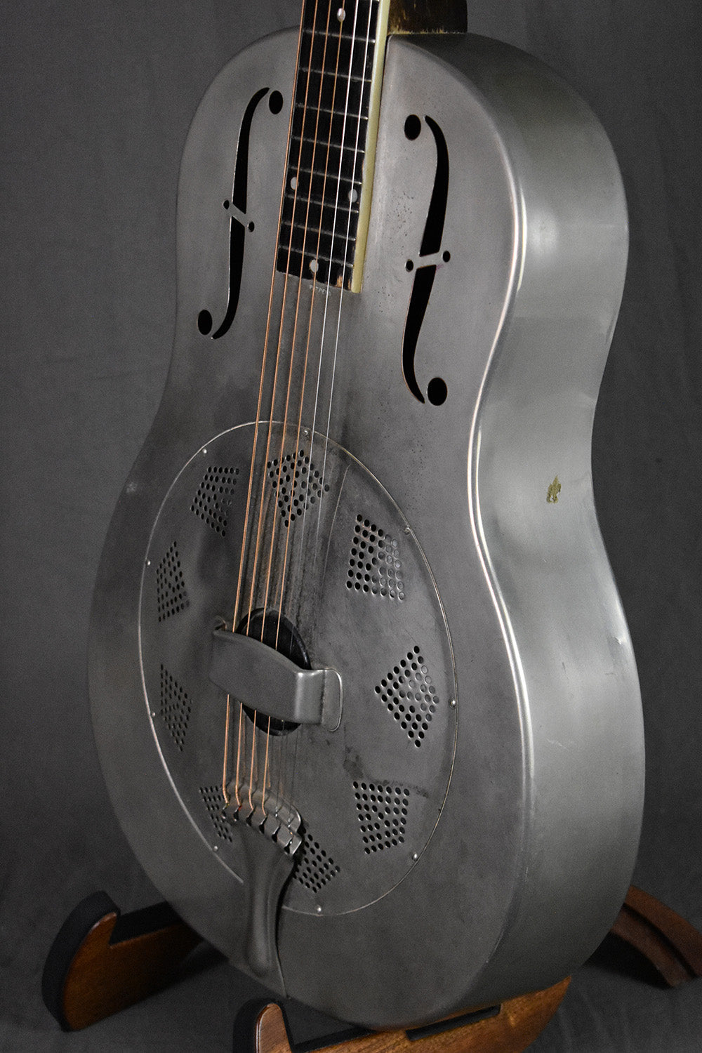 1930-33 National Style 0 owned by Norman Blake