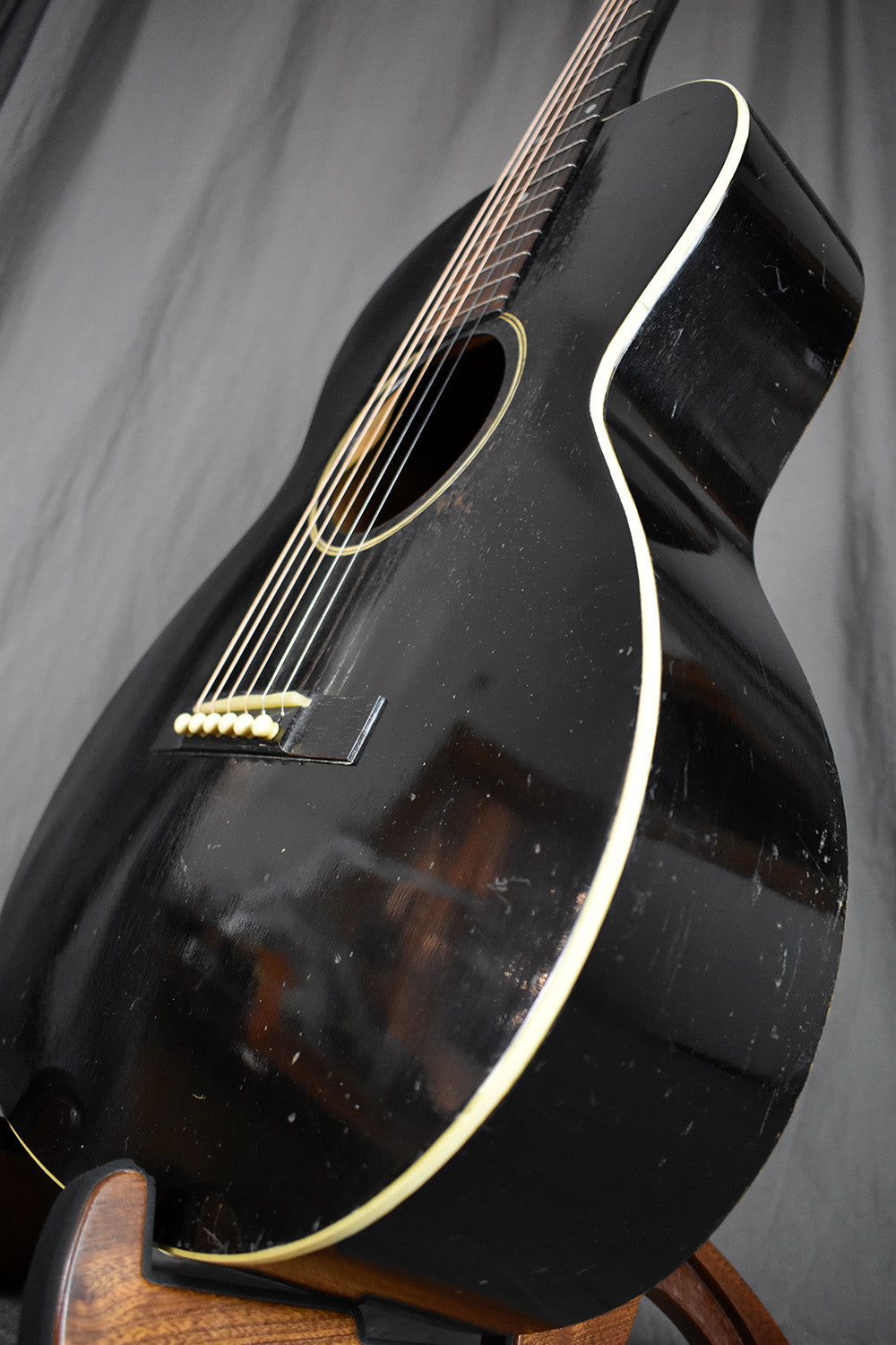 1931 Gibson L-00 Black 12-Fret Mahogany Top