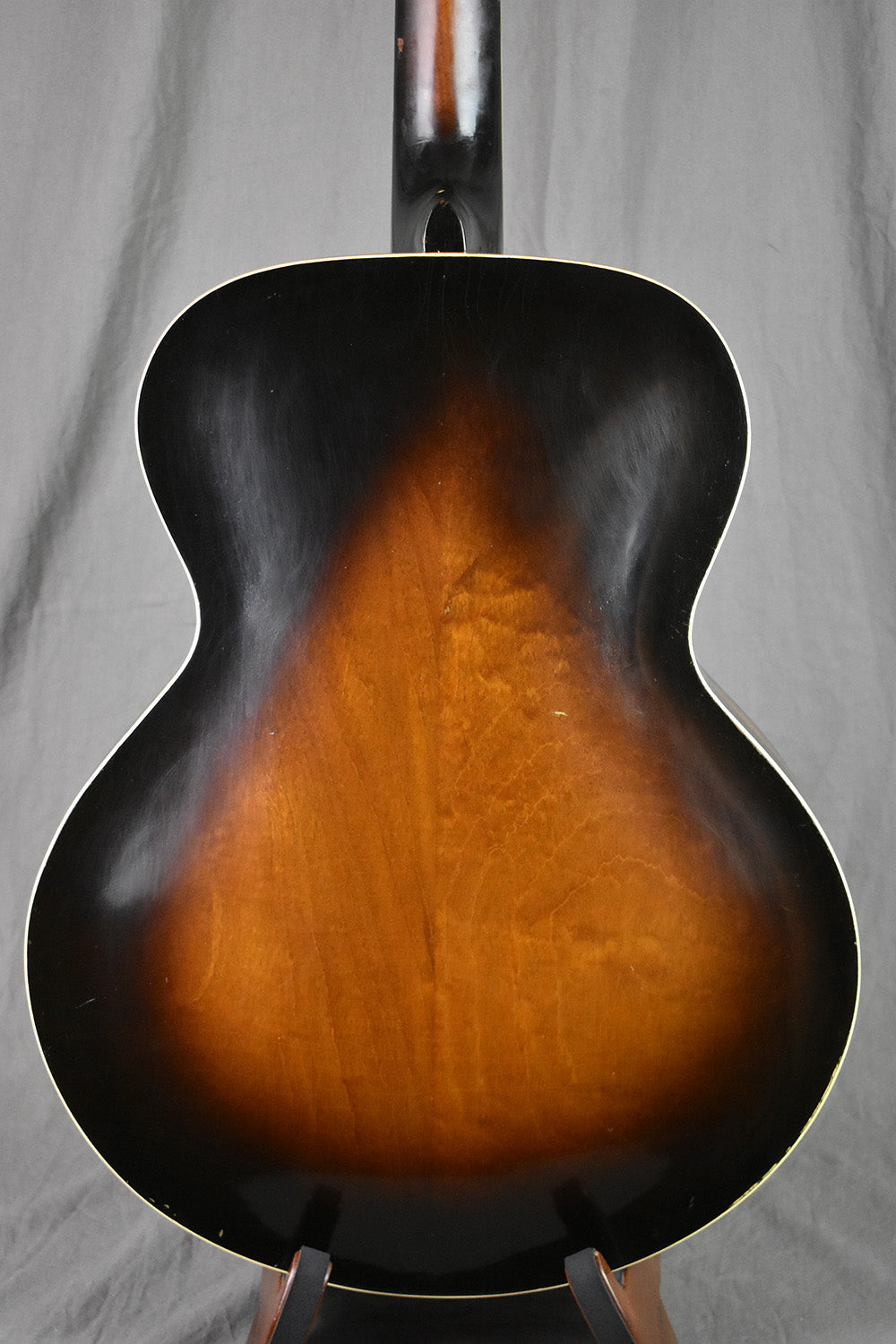 1935 Gibson L-75