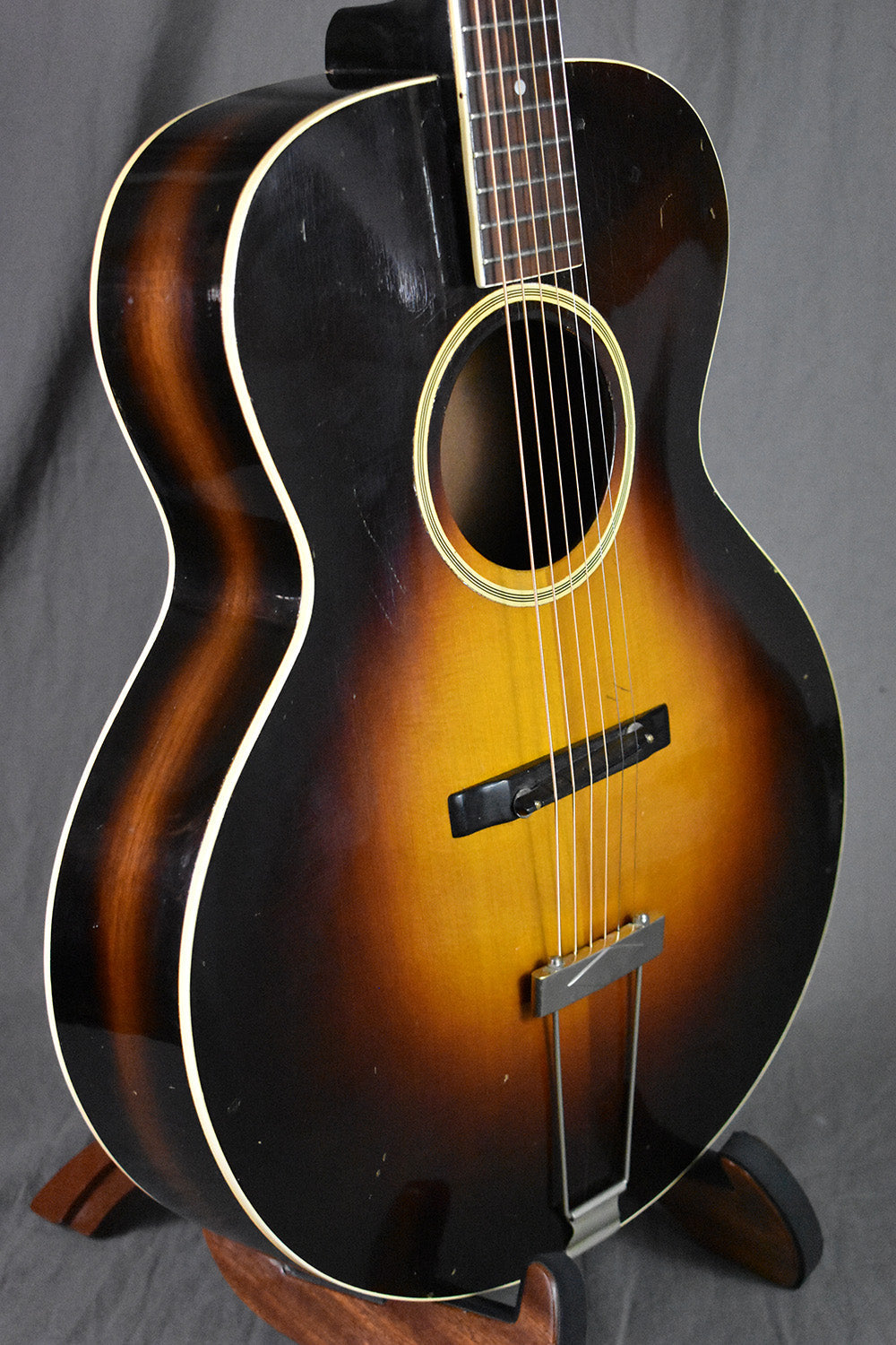 1935 Gibson L-75