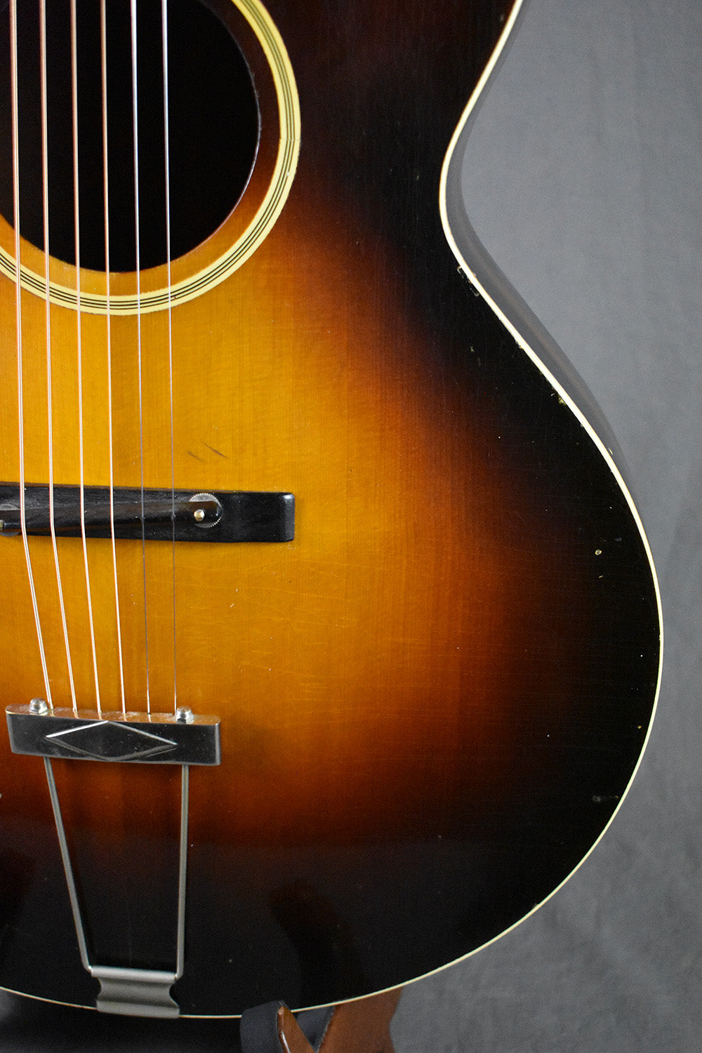1935 Gibson L-75