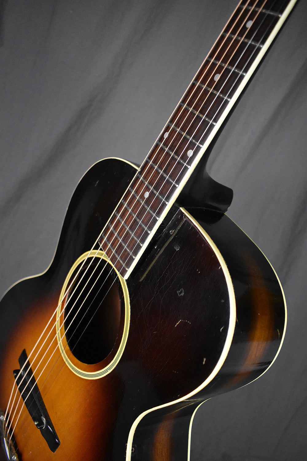 1935 Gibson L-75