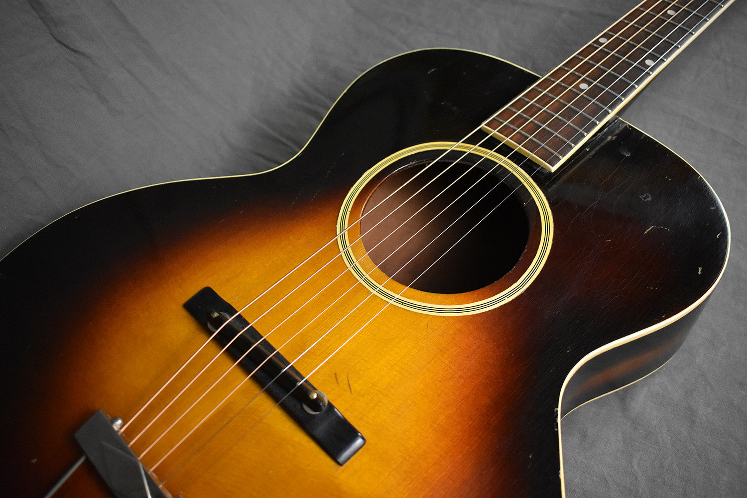 1935 Gibson L-75