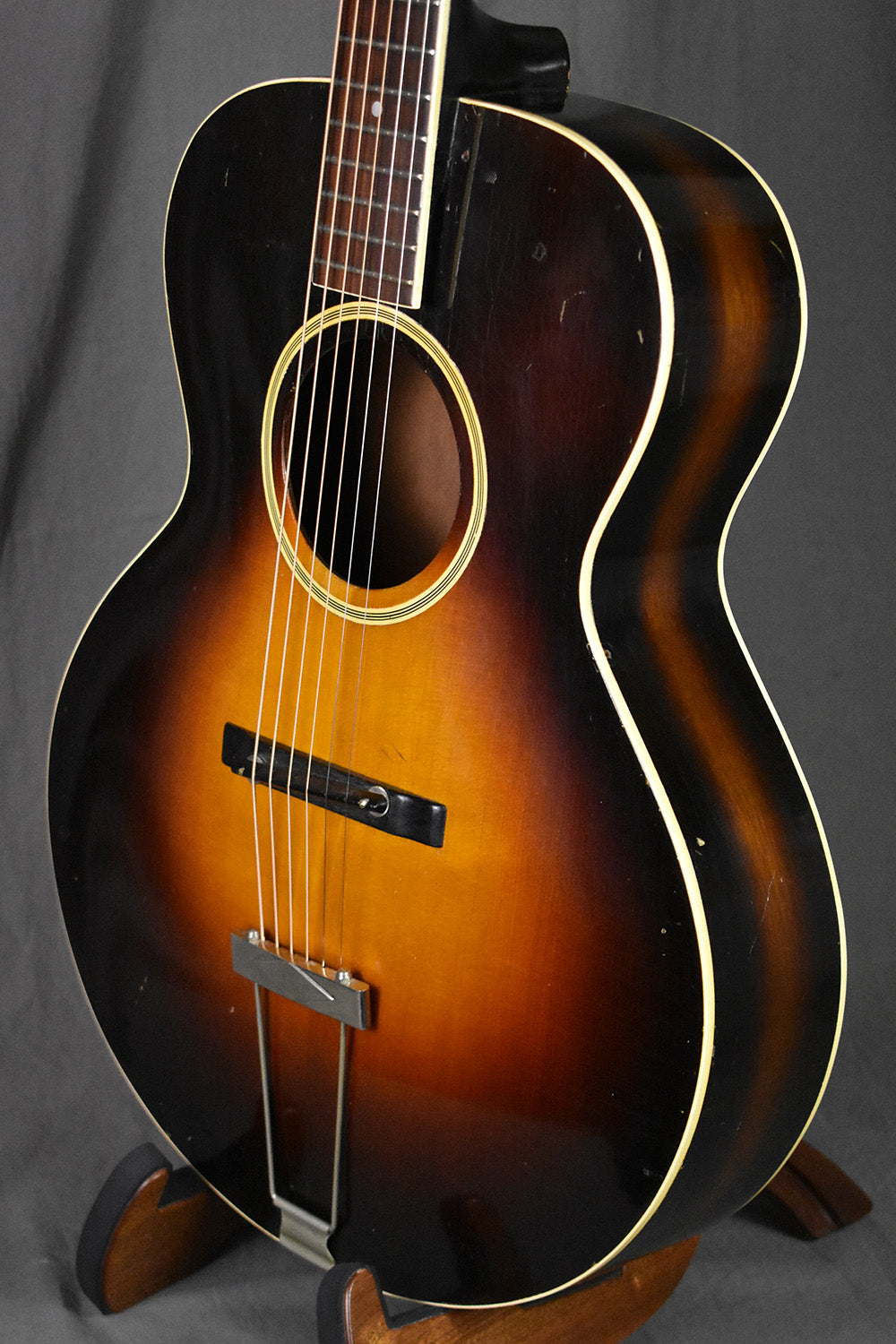 1935 Gibson L-75
