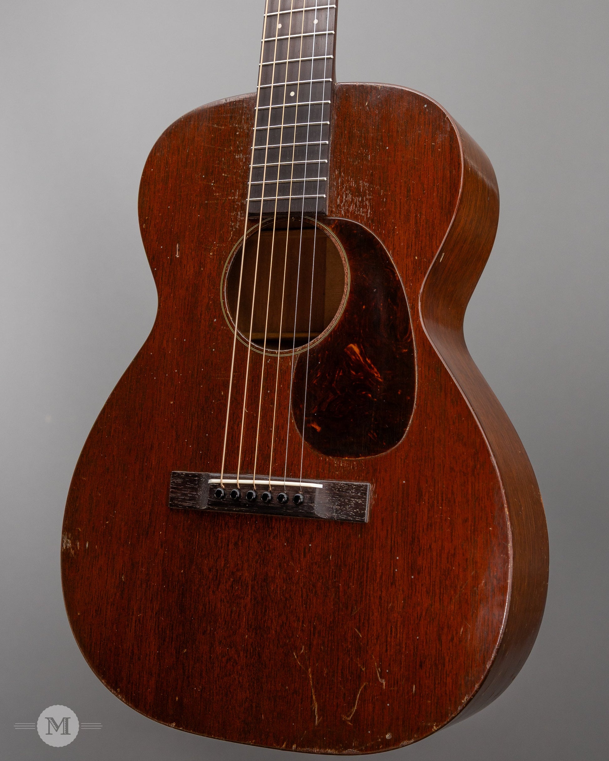 Martin Guitars - 1936 0-17 - with TKL case and Original Chip Case