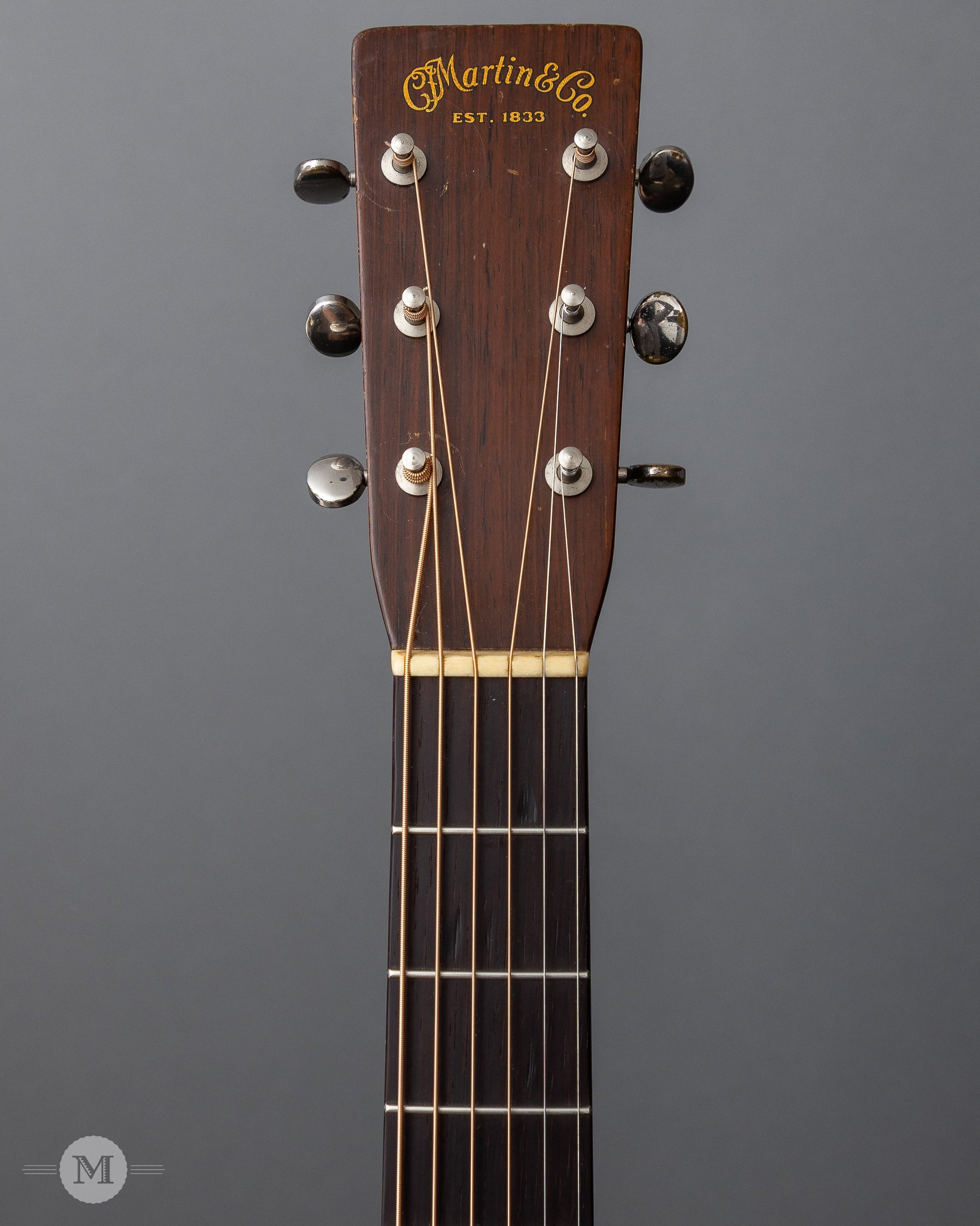 Martin Guitars - 1936 0-17 - with TKL case and Original Chip Case