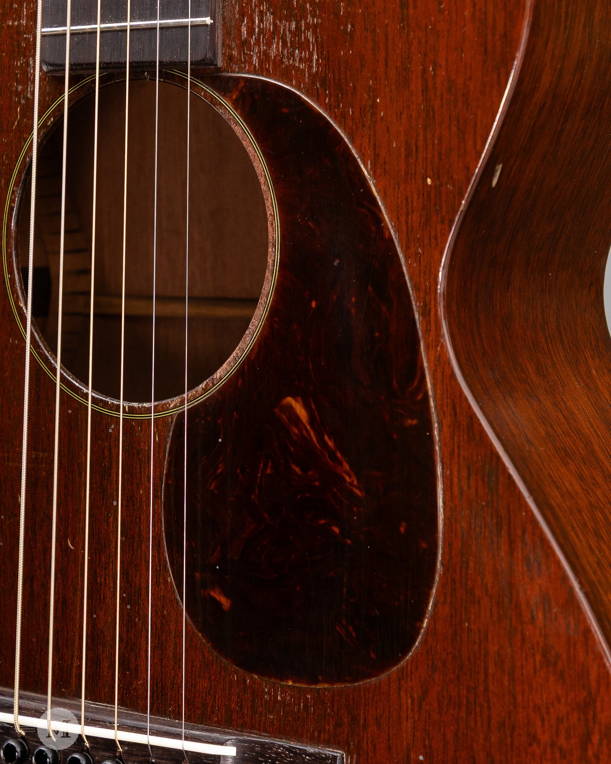 Martin Guitars - 1936 0-17 - with TKL case and Original Chip Case
