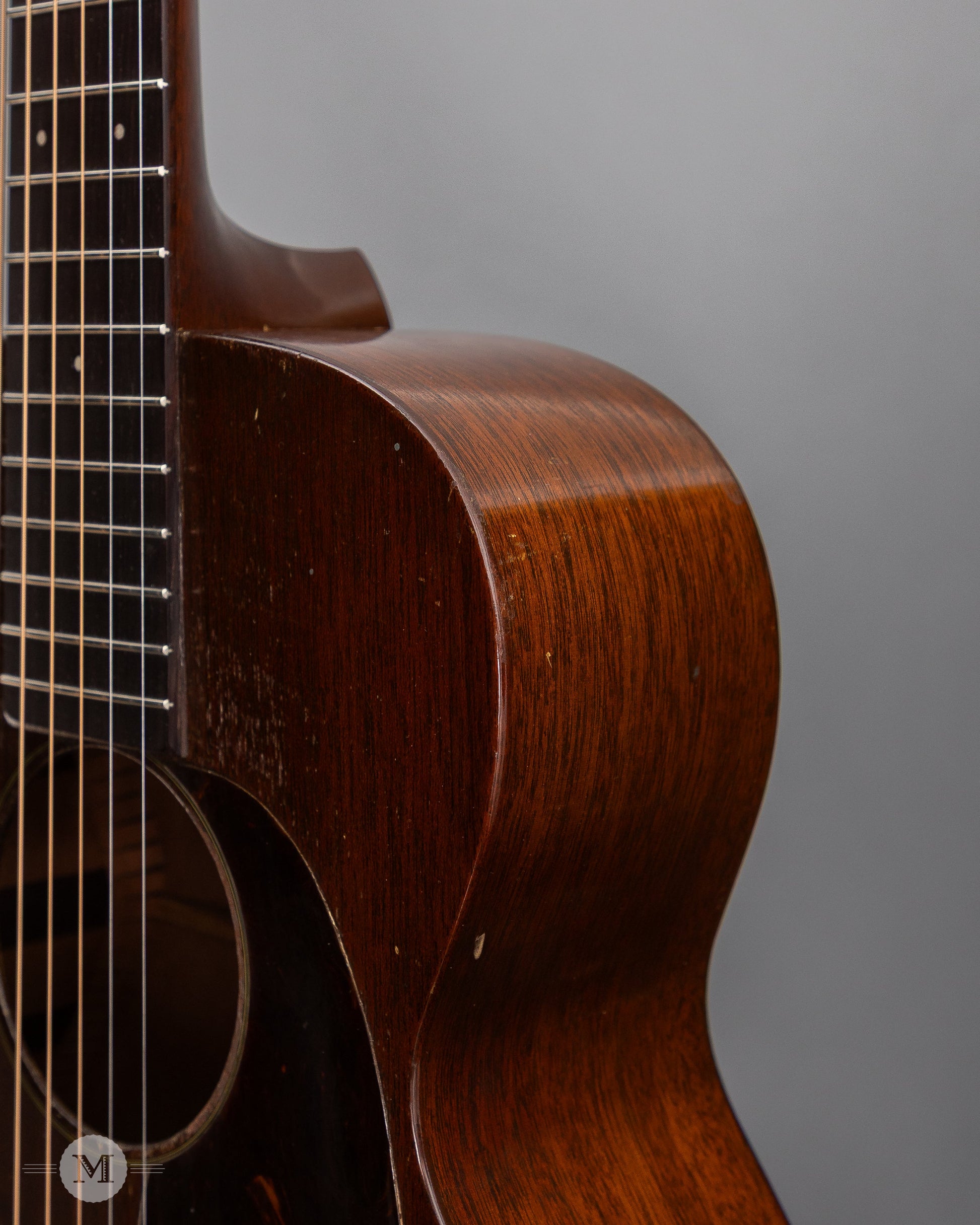 Martin Guitars - 1936 0-17 - with TKL case and Original Chip Case