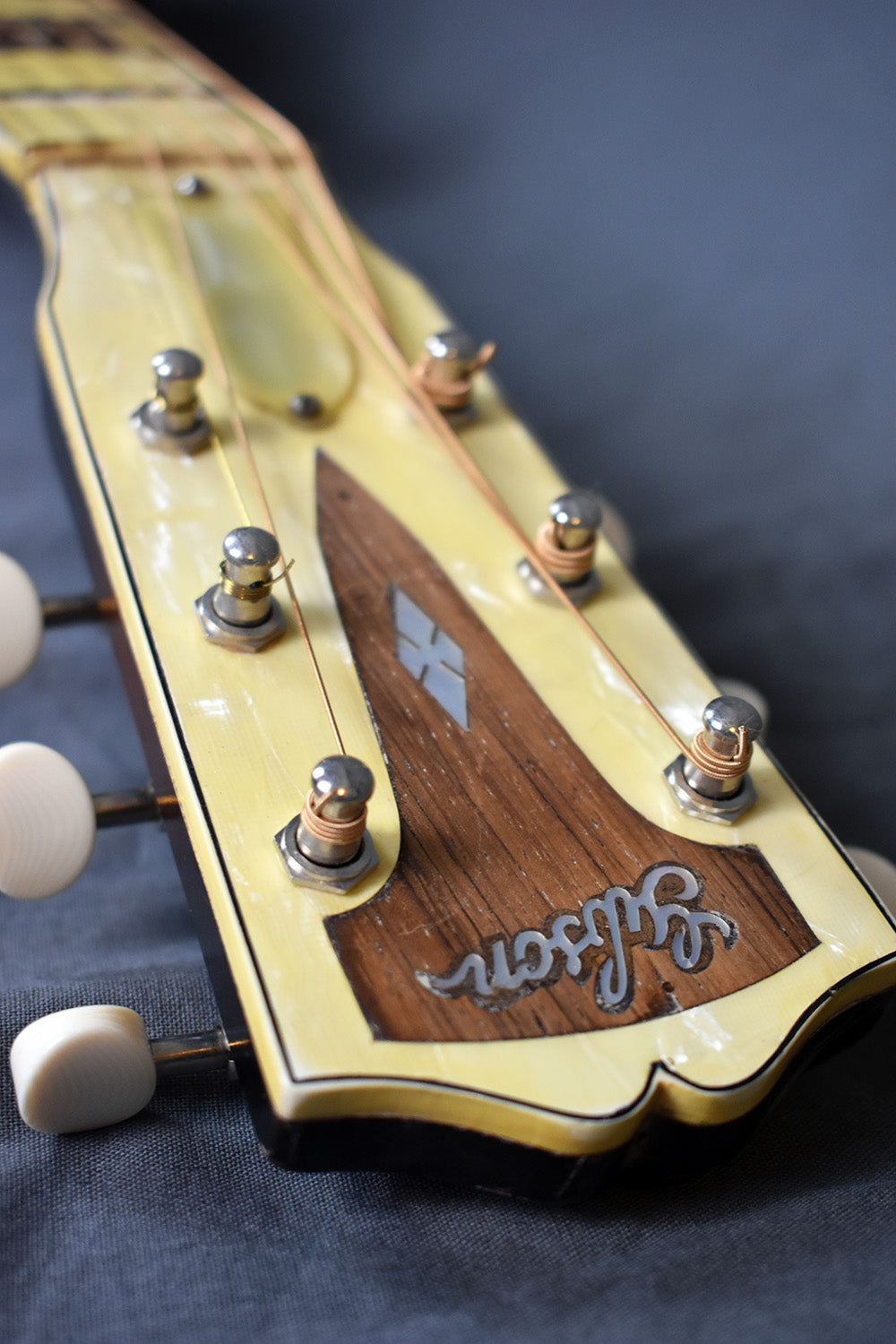 1937 Gibson L-Century of Progress