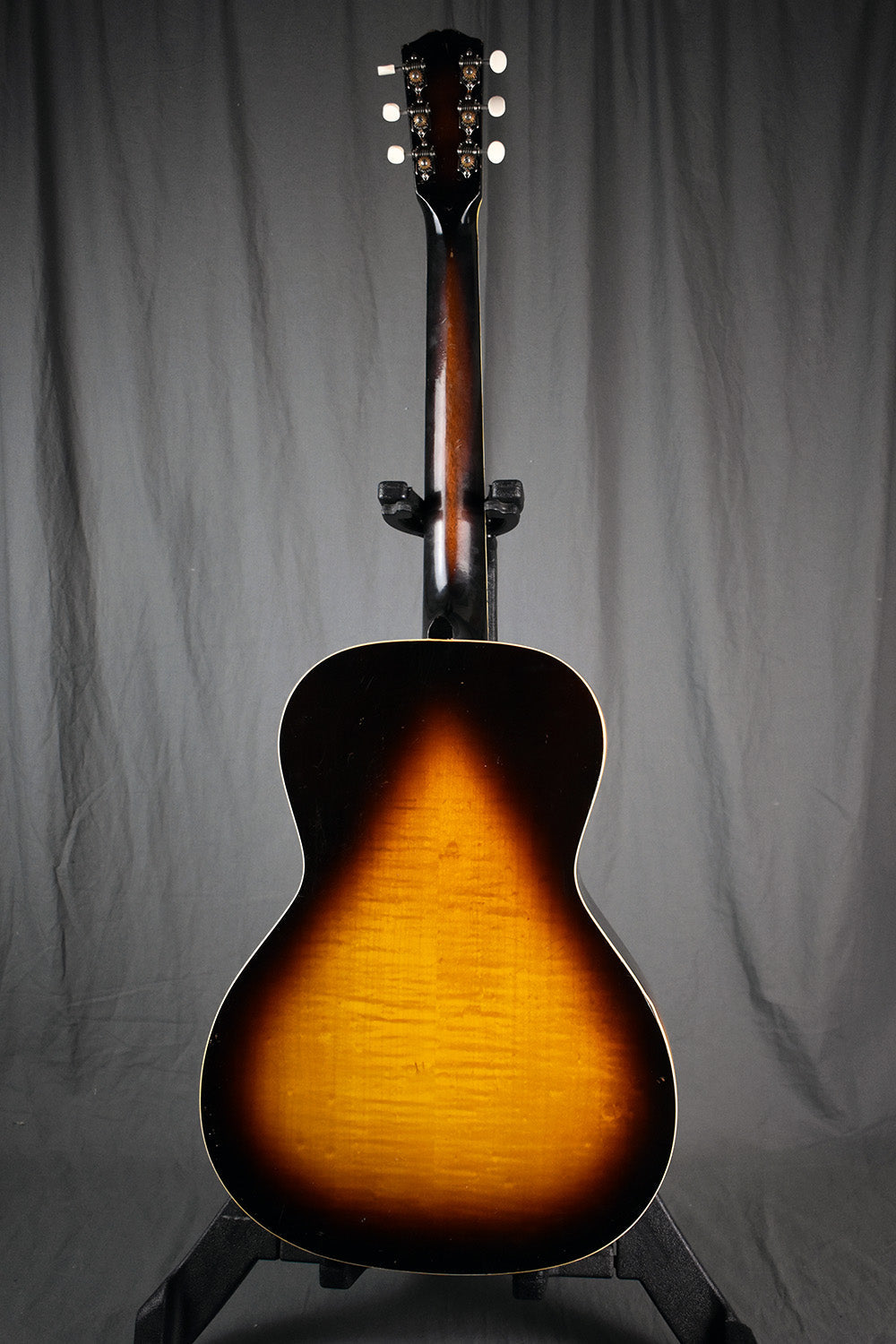 1937 Gibson L-Century of Progress