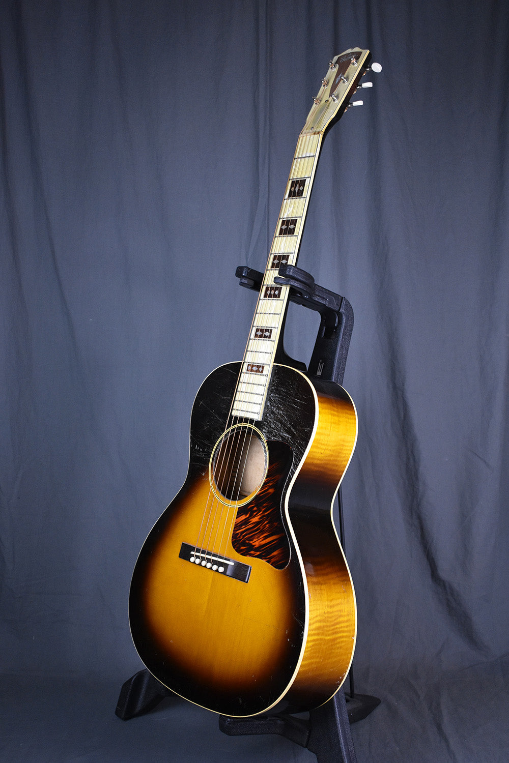 1937 Gibson L-Century of Progress