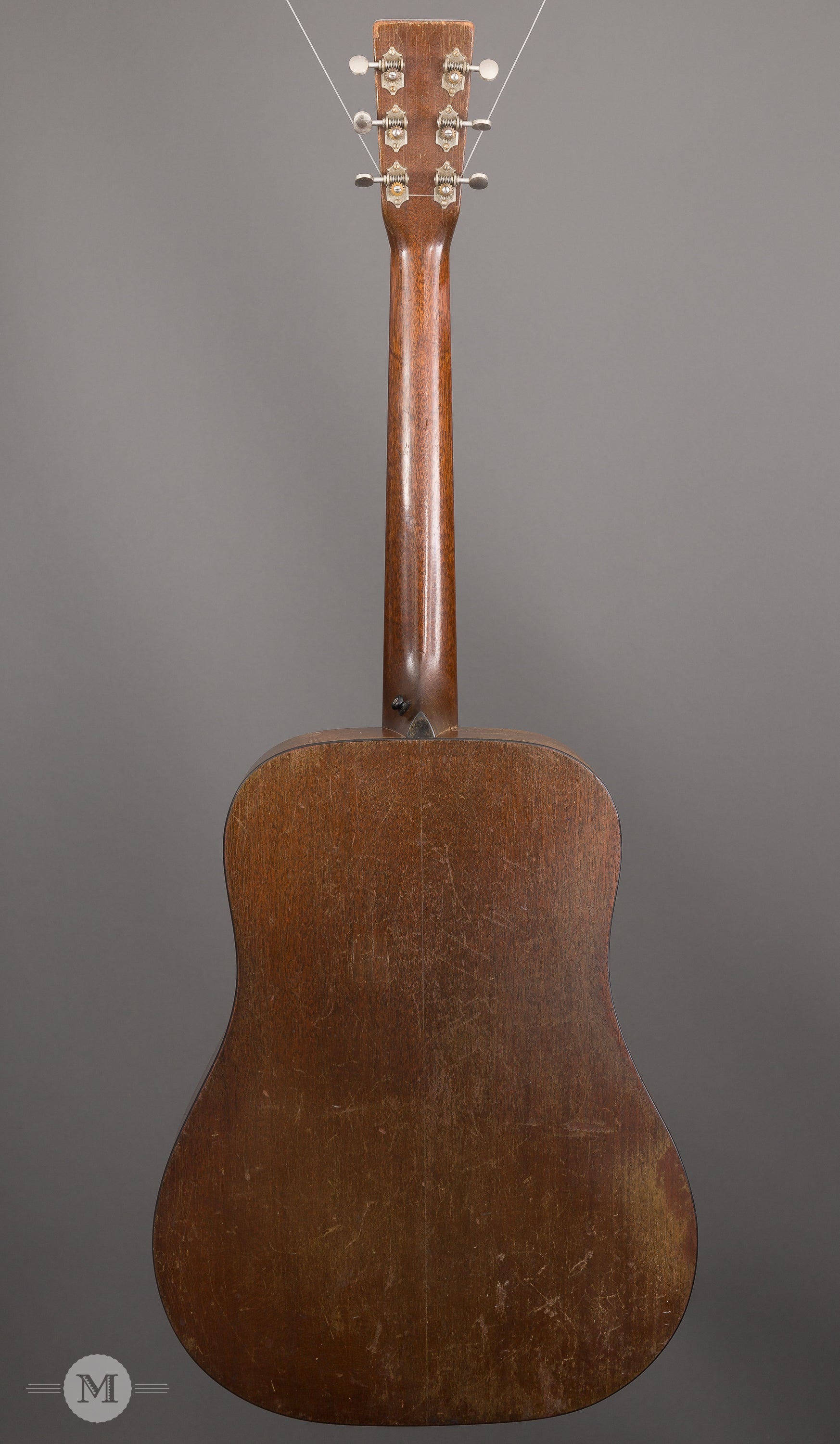 Martin Guitars - 1939 D-18