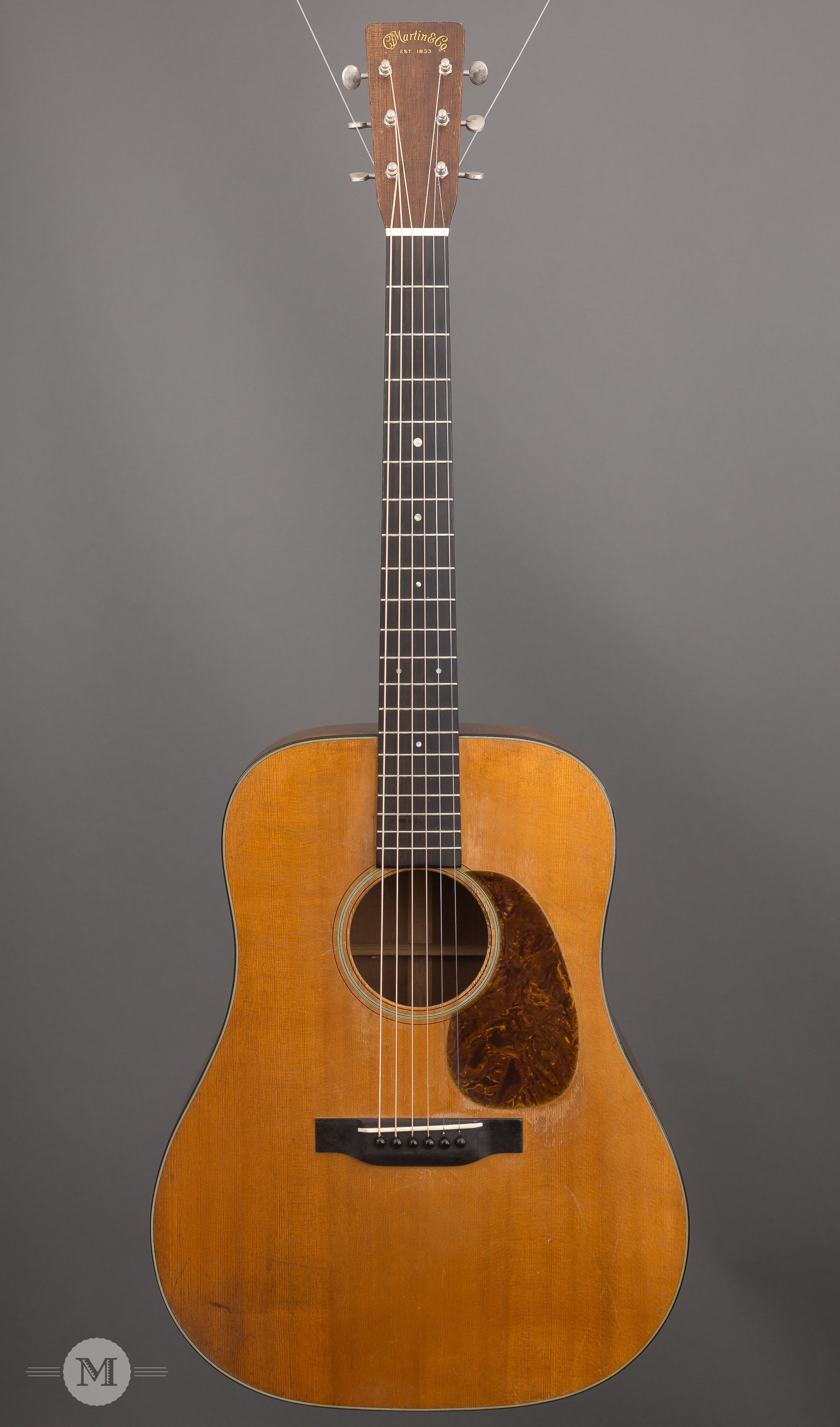 Martin Guitars - 1939 D-18