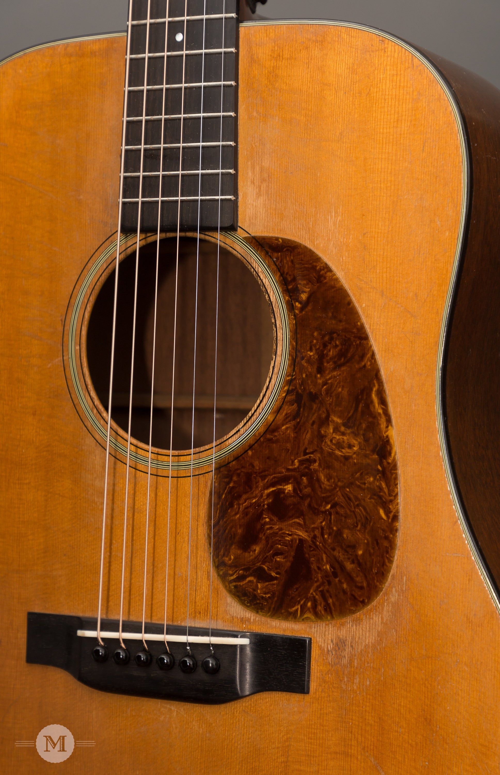 Martin Guitars - 1939 D-18