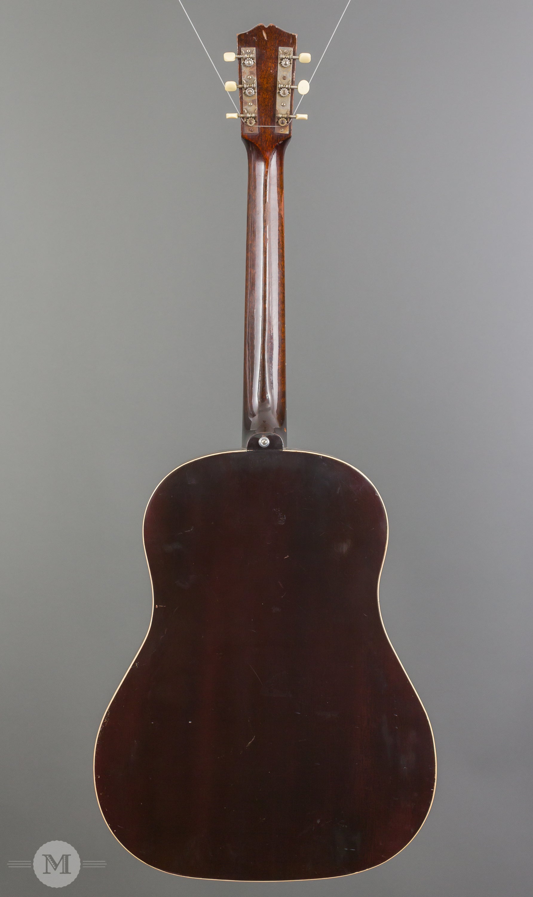 Gibson Acoustic Guitars - 1939 J-35
