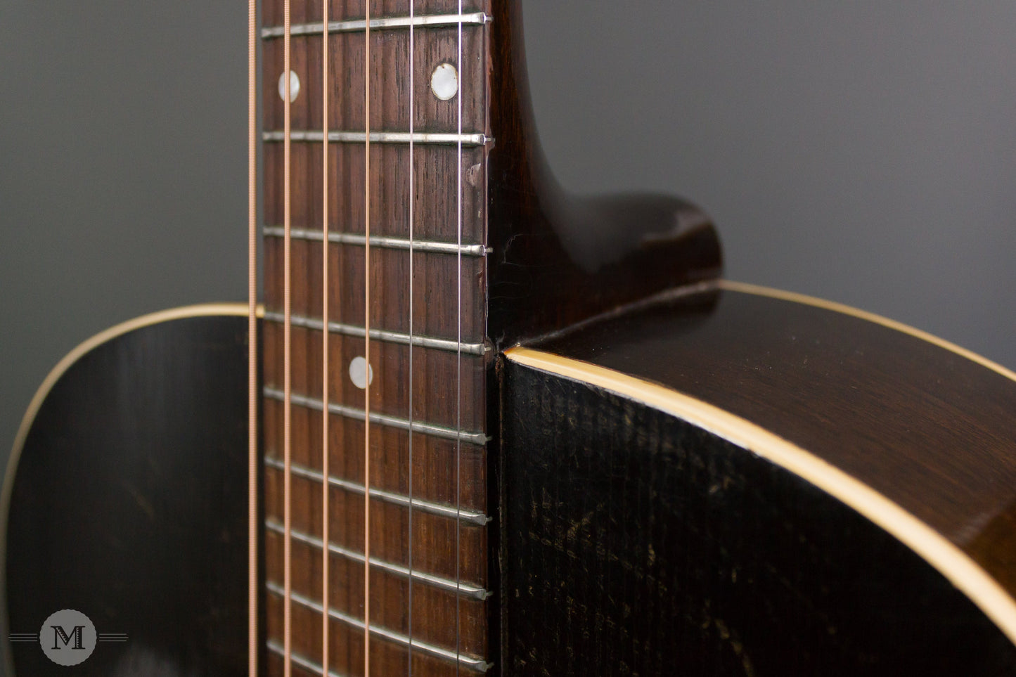 Gibson Acoustic Guitars - 1939 J-35
