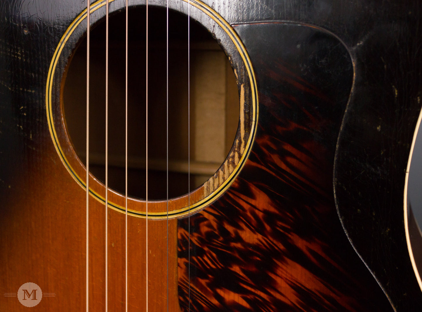 Gibson Acoustic Guitars - 1939 J-35