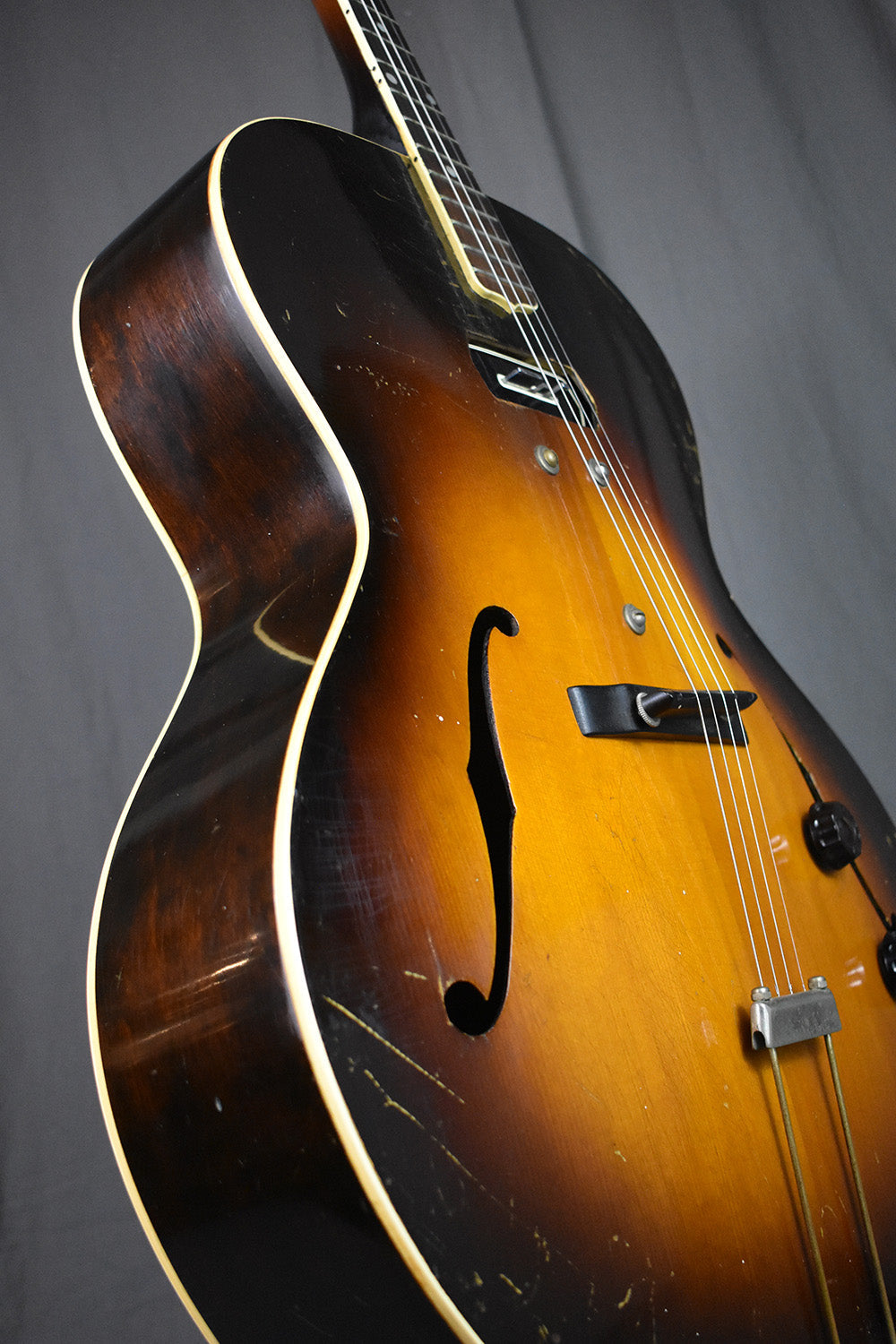 1939 Gibson EST-150 Tenor