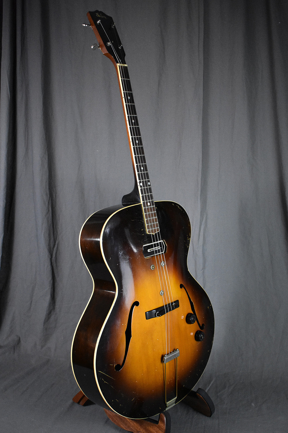 1939 Gibson EST-150 Tenor