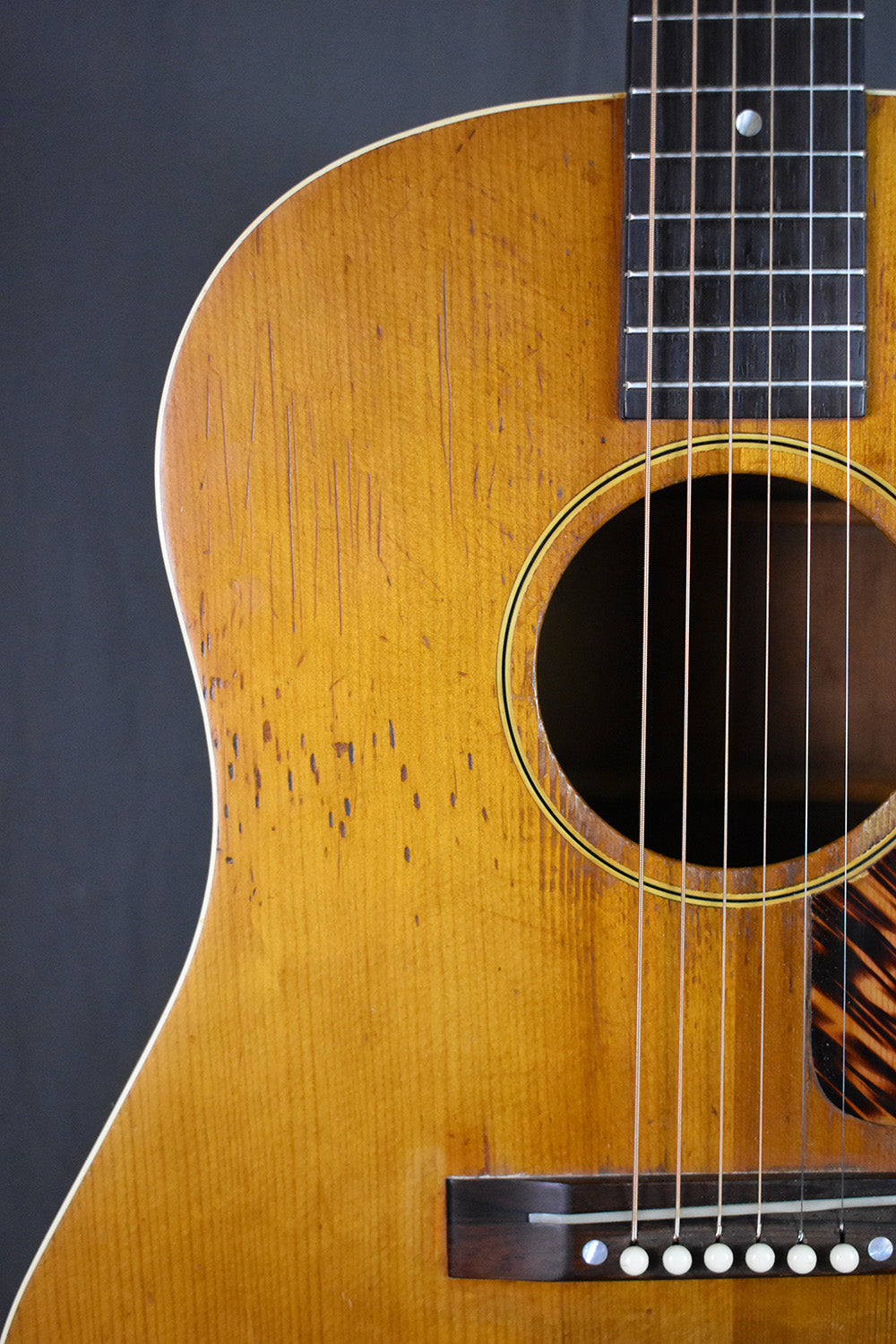 1939 Gibson J-35 FON EG-6718
