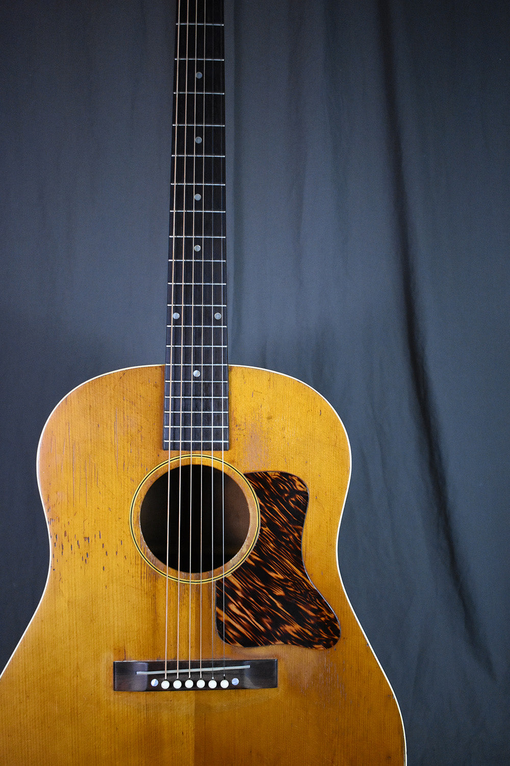 1939 Gibson J-35 FON EG-6718