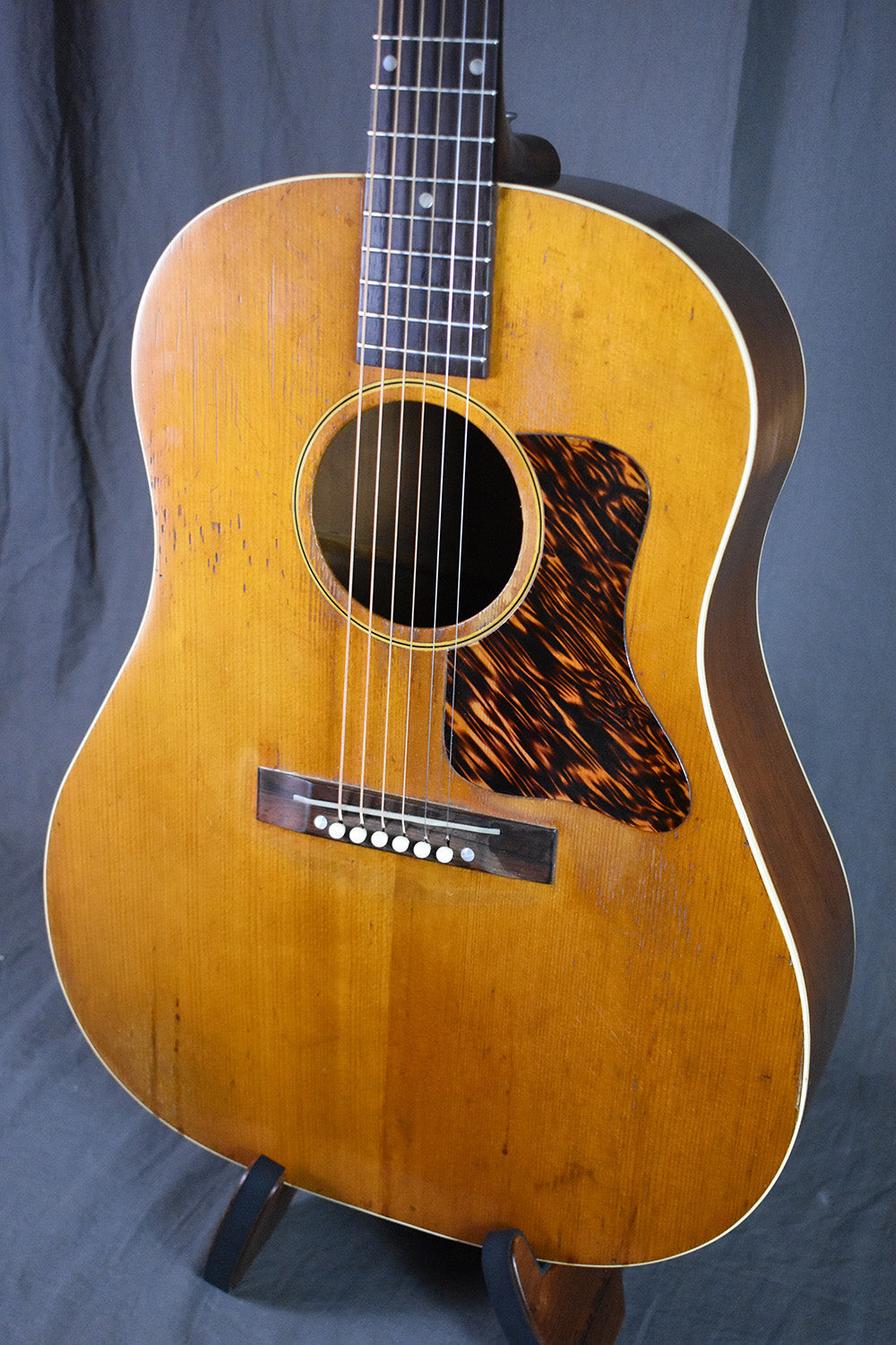 1939 Gibson J-35 FON EG-6718