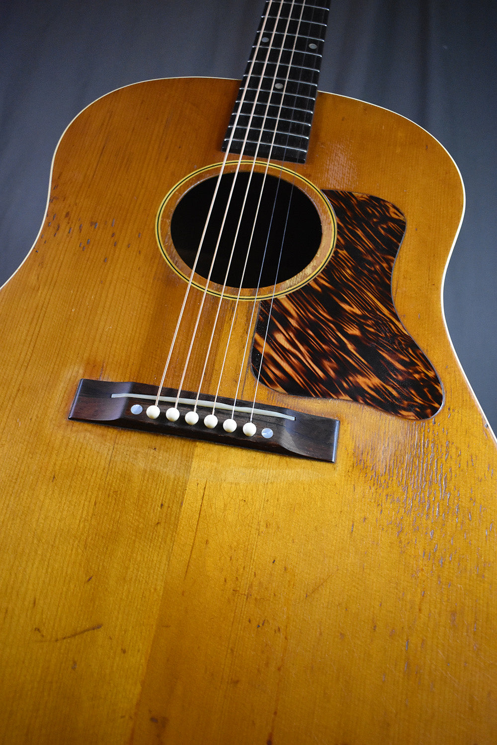 1939 Gibson J-35 FON EG-6718