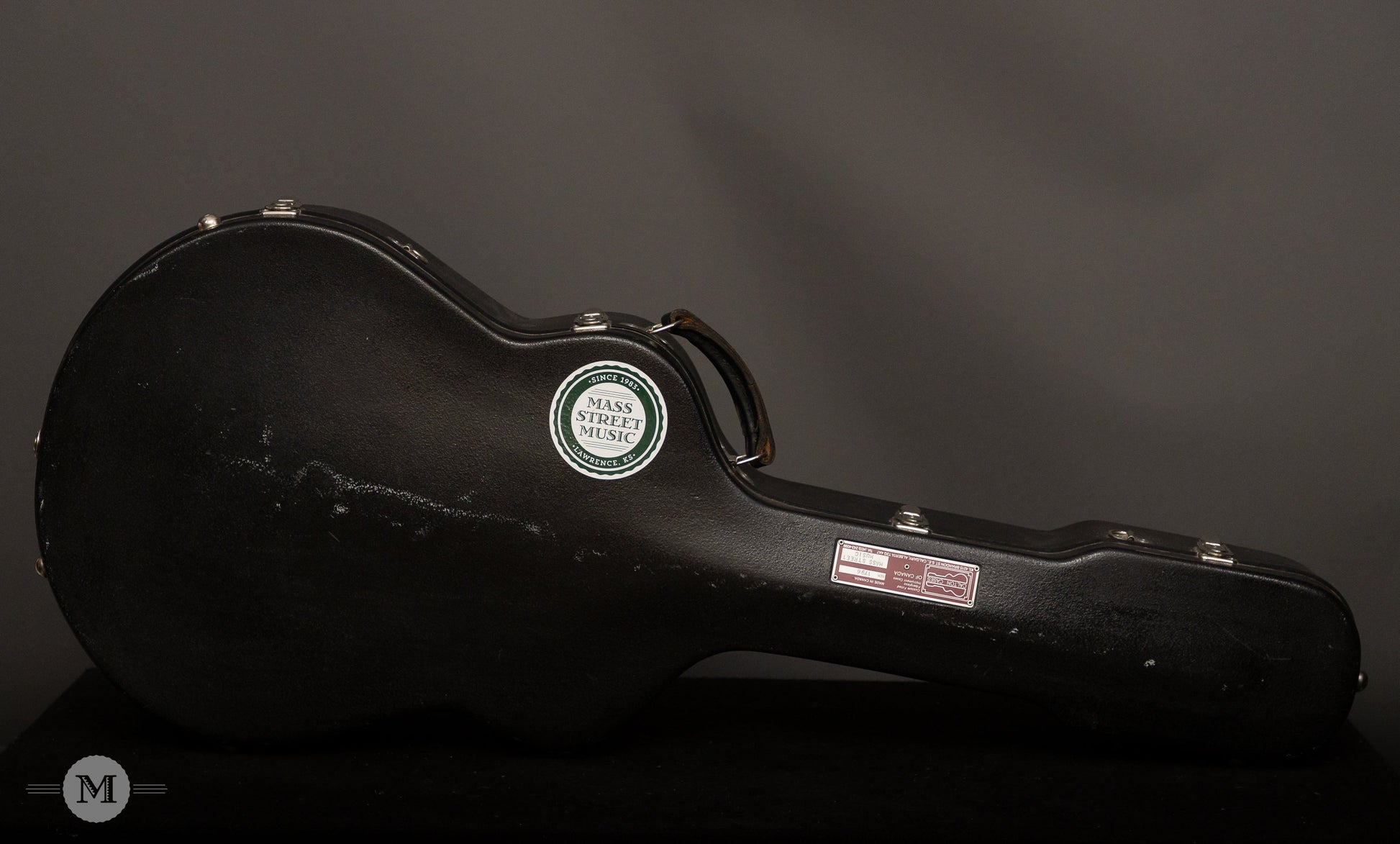 Martin Guitars - 1939 D-28 - Vintage