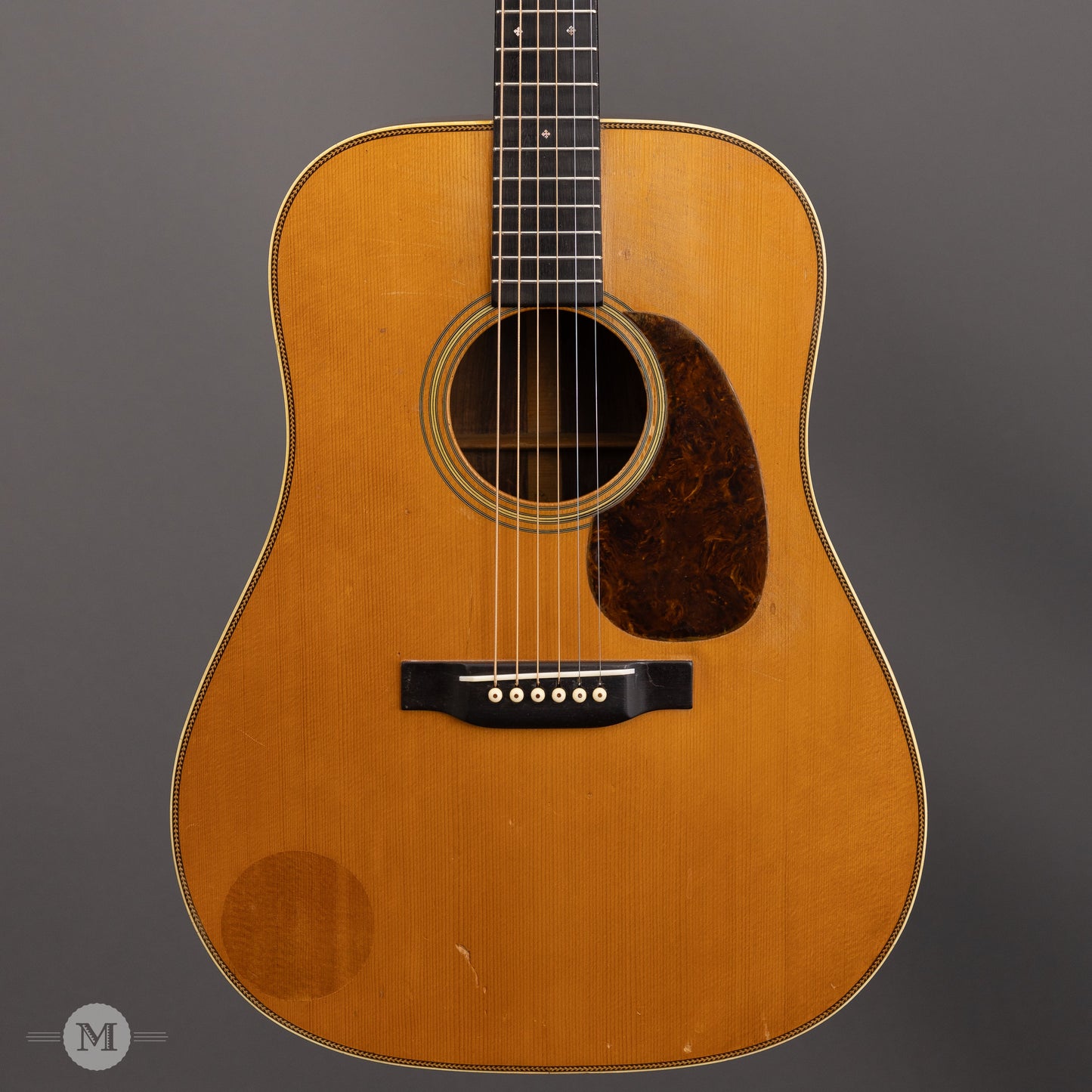Martin Guitars - 1941 D-28 - Vintage