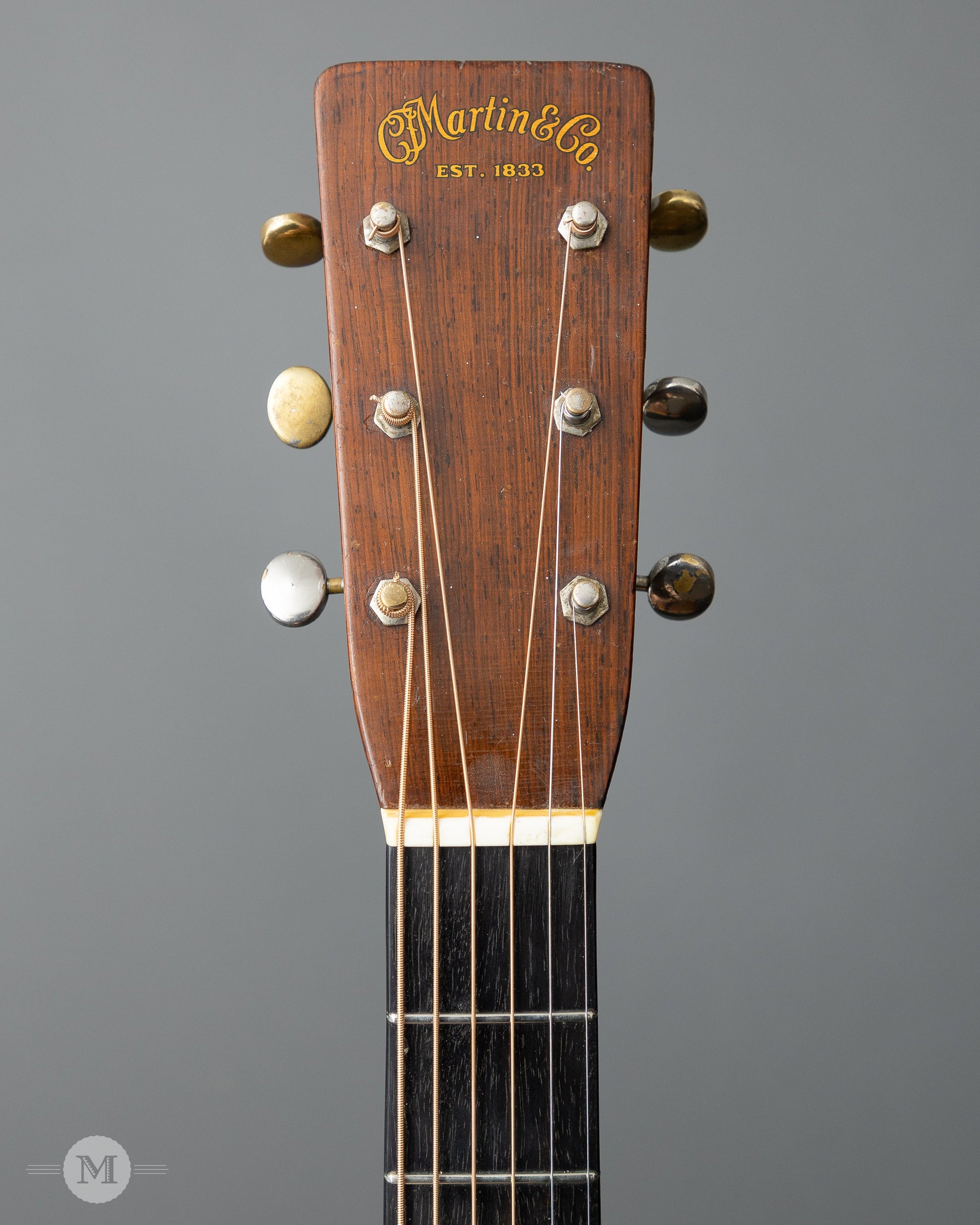 Martin Guitars - 1941 D-28 - Vintage