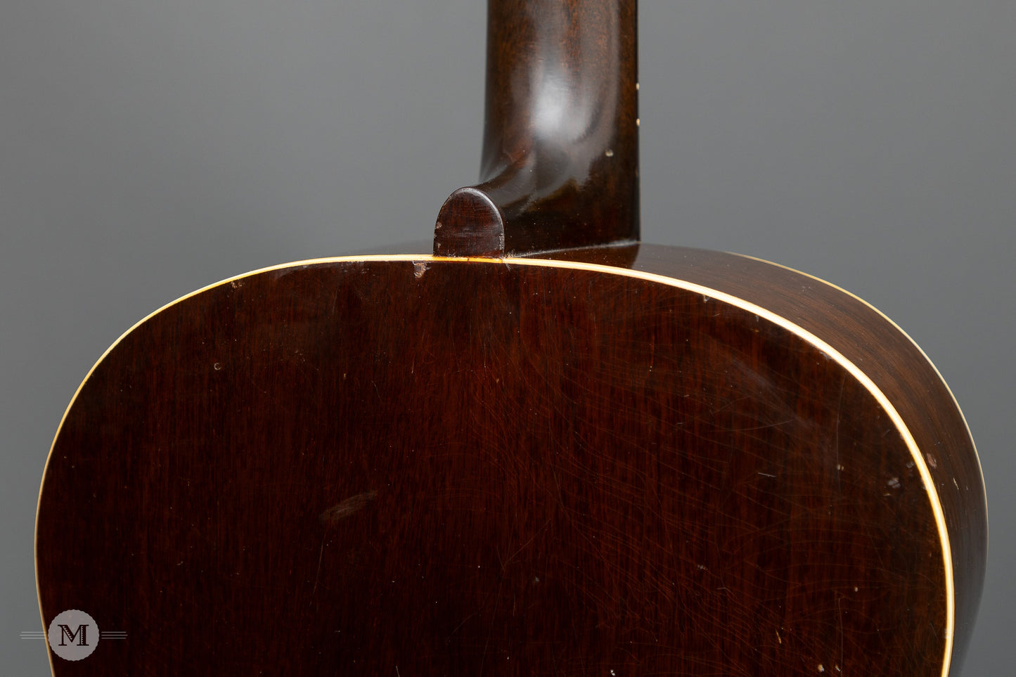 Gibson Guitars - 1941 J-35 - Sunburst - Vintage