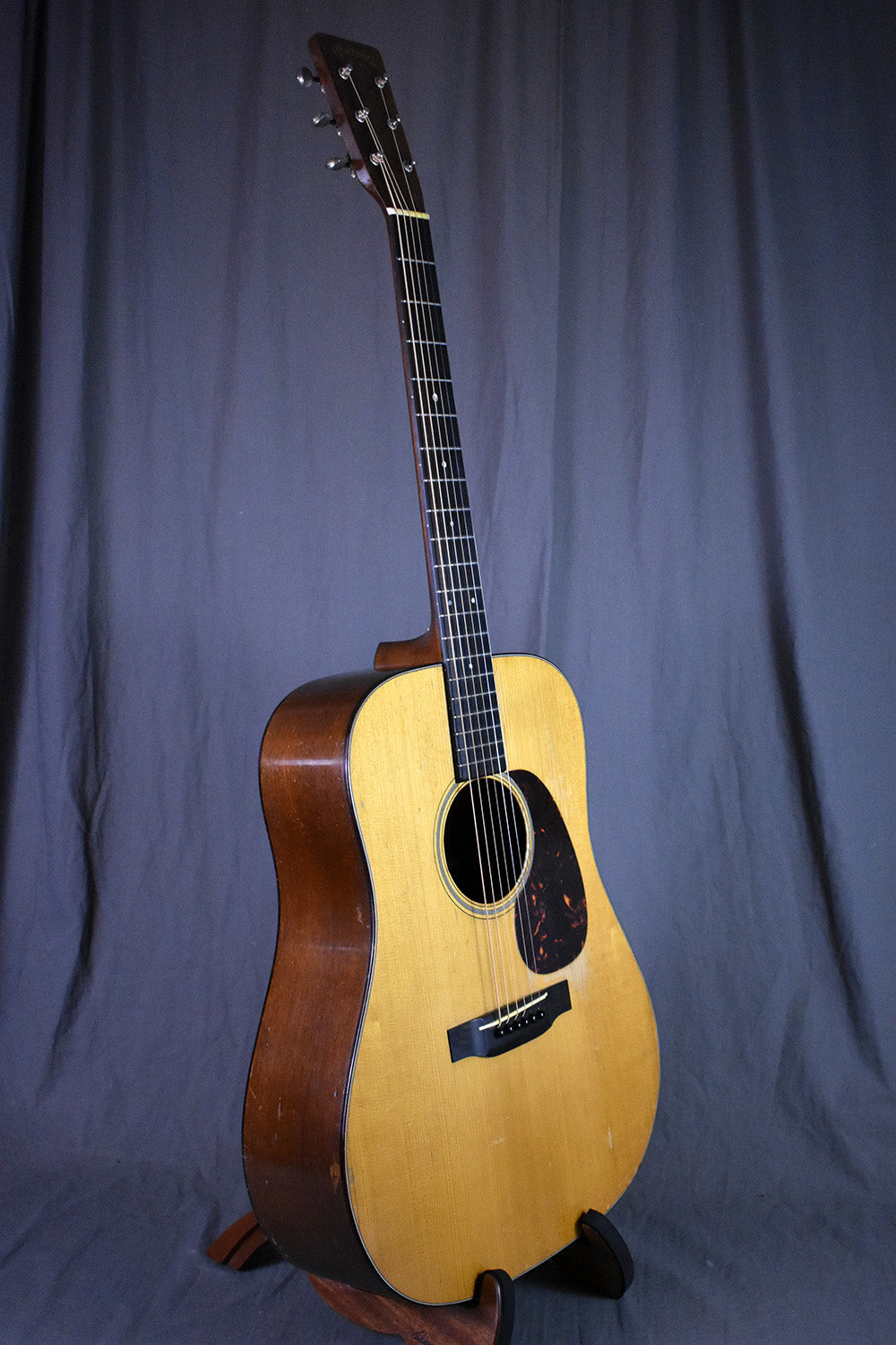 1941 Martin D-18