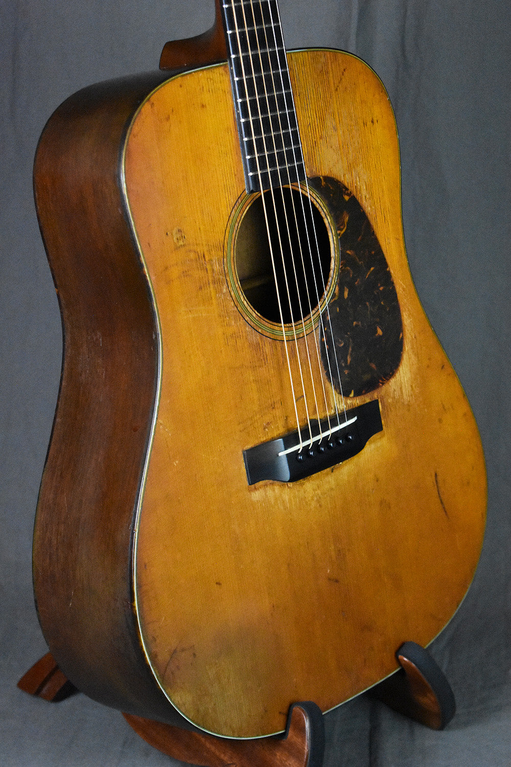 1941 Martin D-18