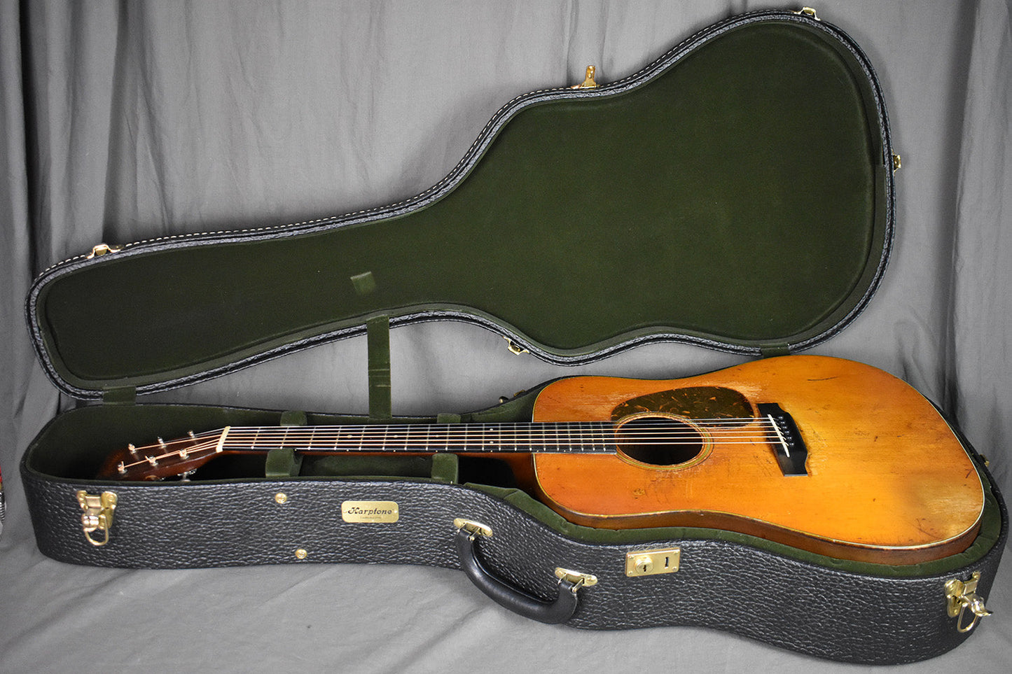 1941 Martin D-18