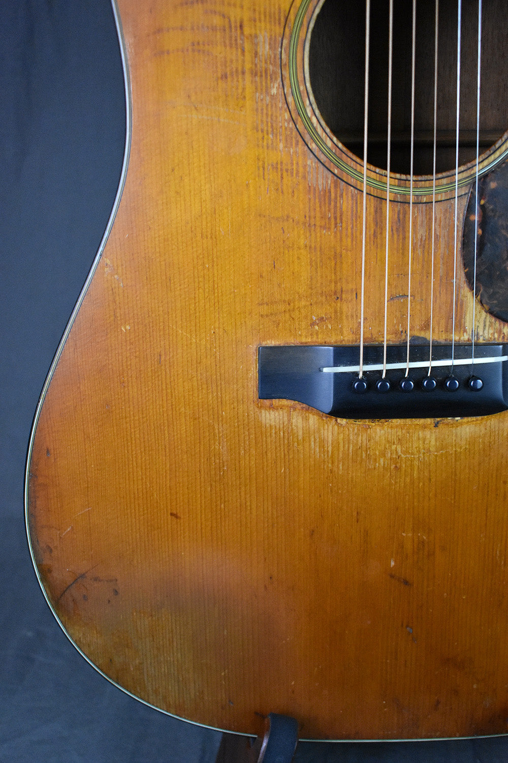 1941 Martin D-18