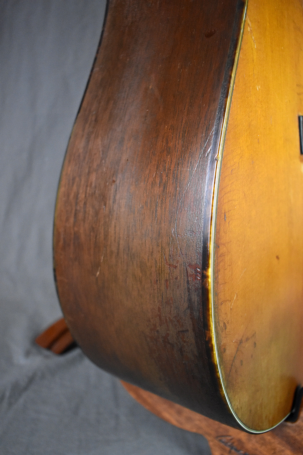 1941 Martin D-18