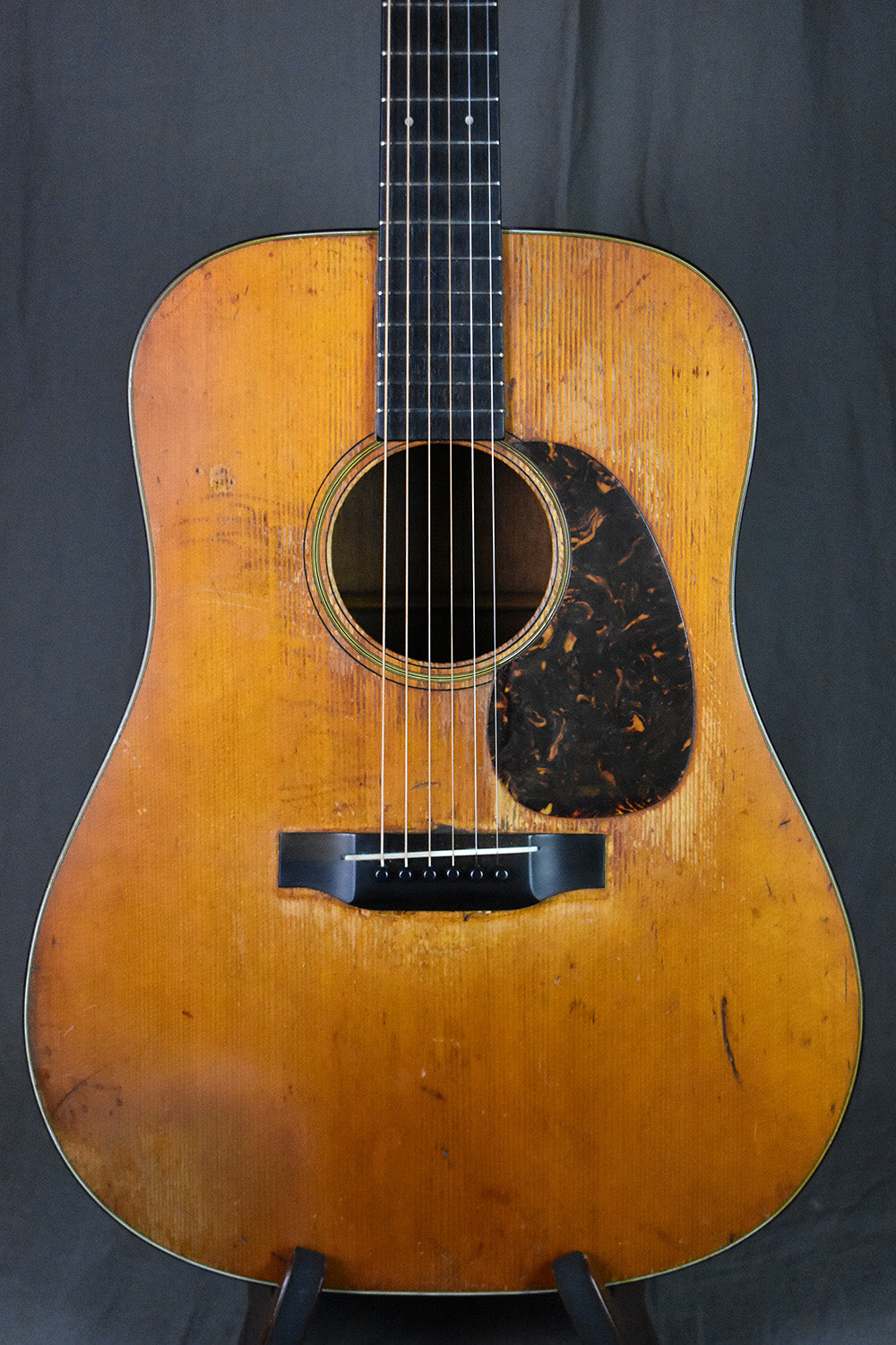 1941 Martin D-18