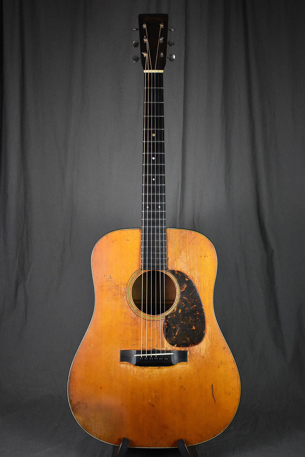 1941 Martin D-18
