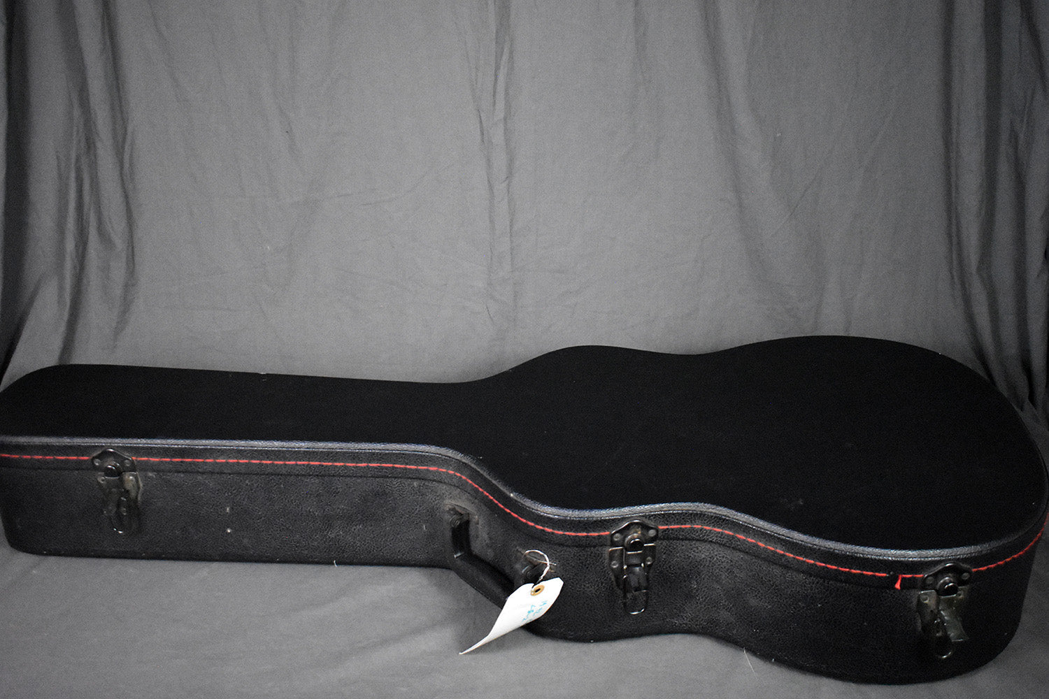 1943 Gibson LG-2 Banner