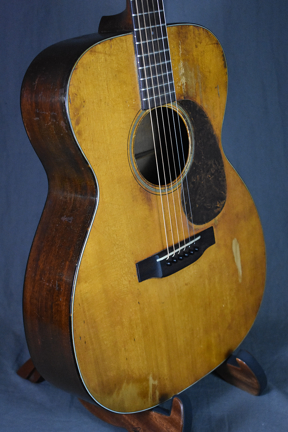 1943 Martin 000-18