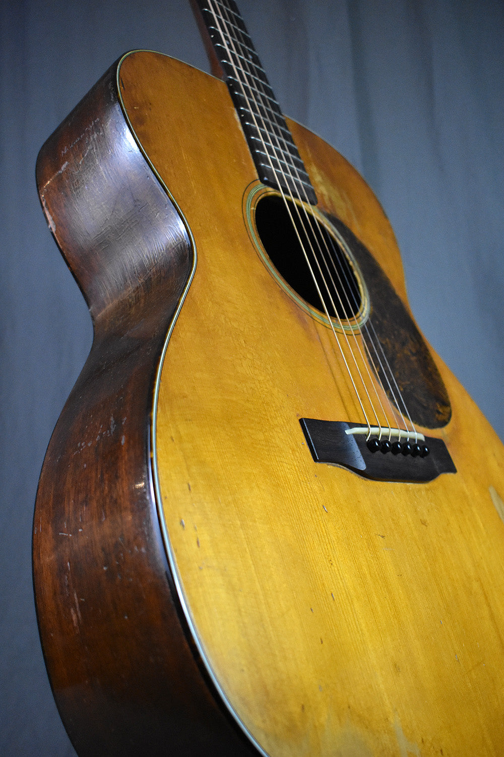 1943 Martin 000-18