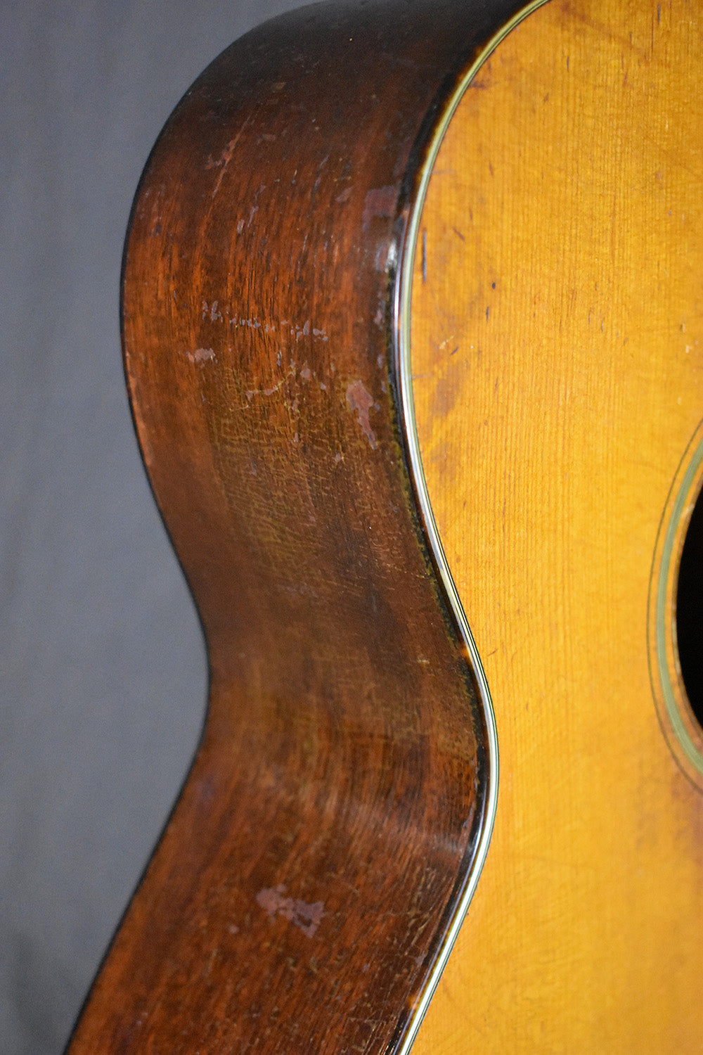 1943 Martin 000-18
