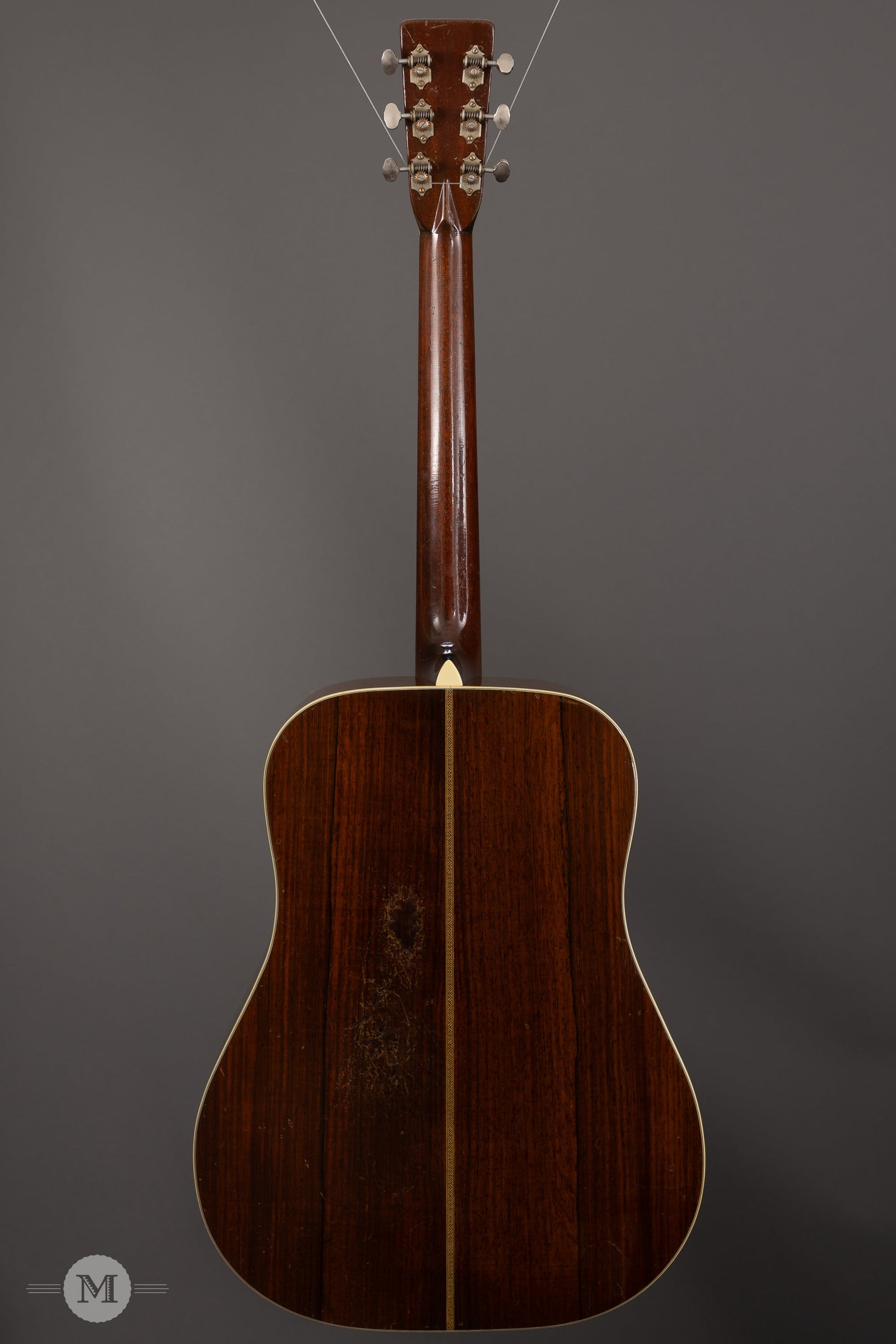 Martin Guitars - 1944 D-28 - Vintage