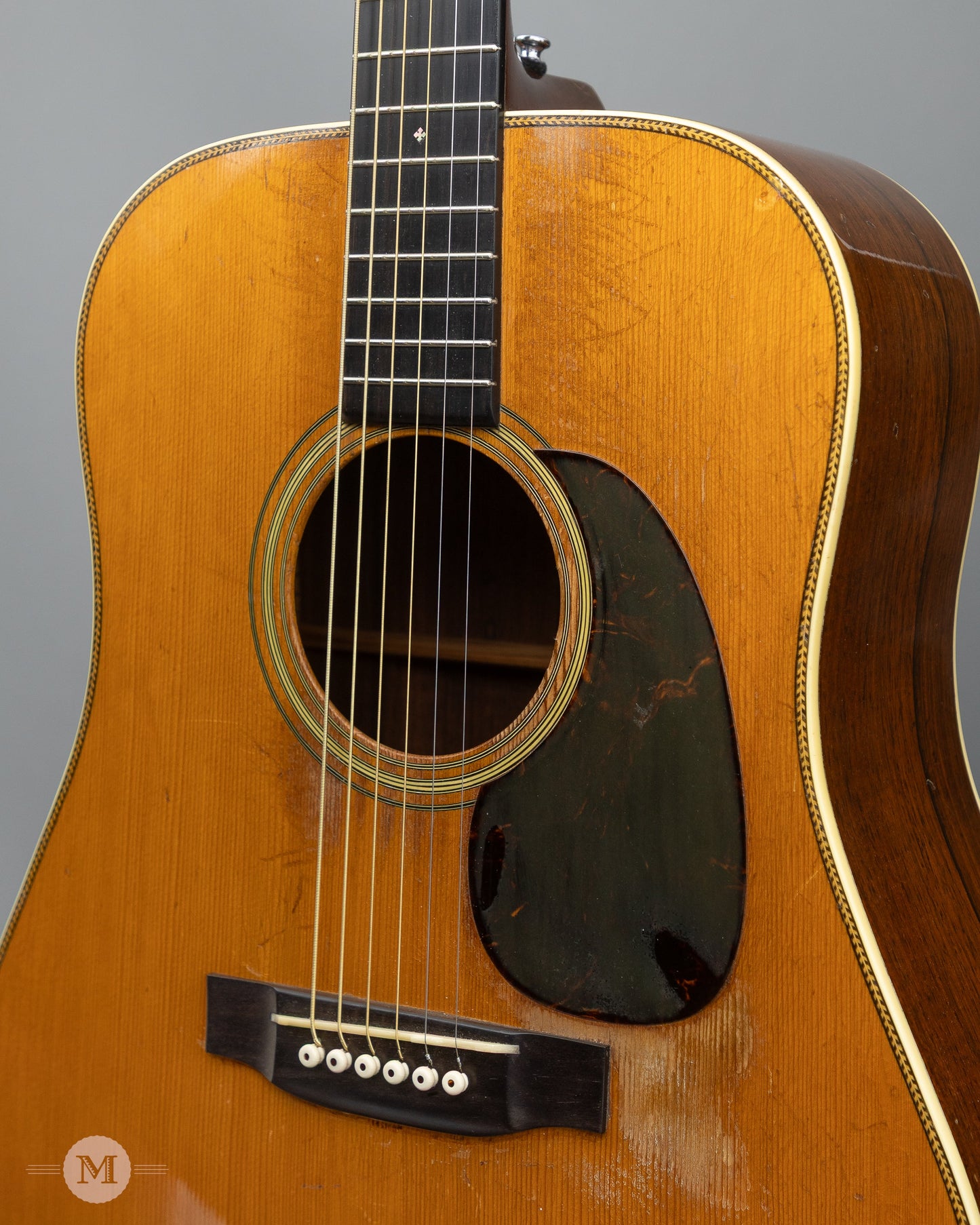 Martin Guitars - 1944 D-28 - Vintage