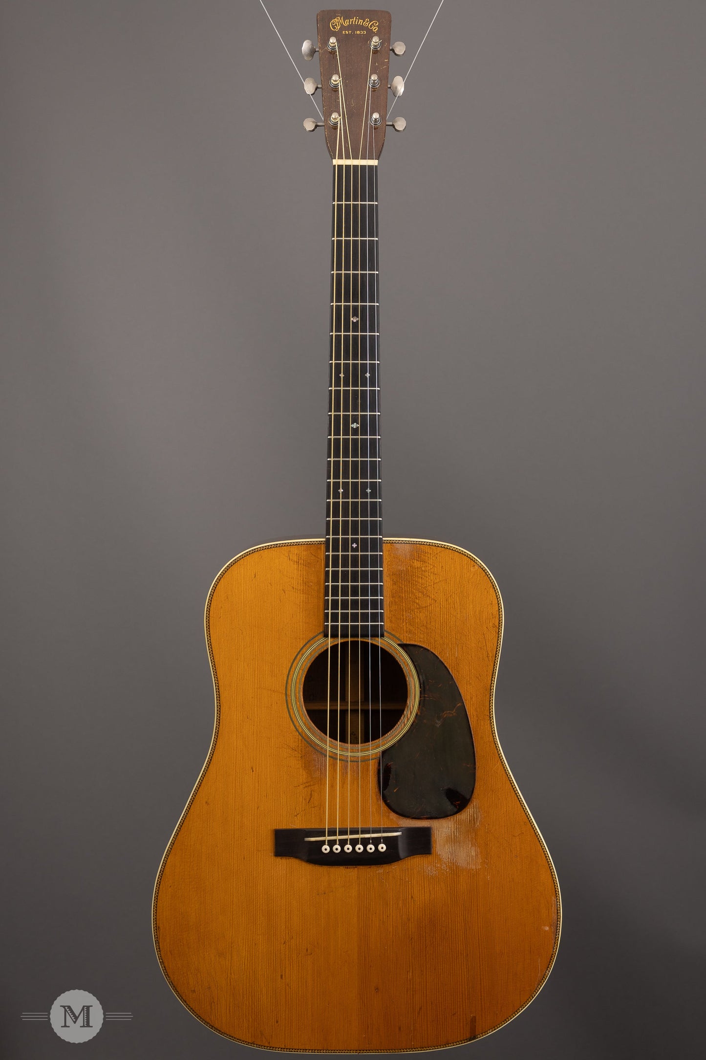 Martin Guitars - 1944 D-28 - Vintage